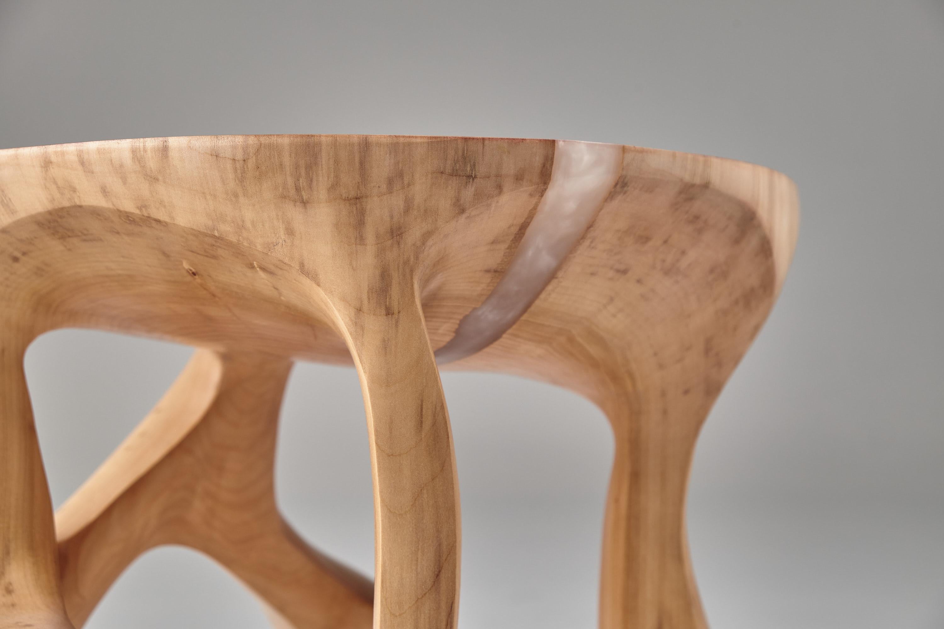 Satyres, table d'appoint sculpturale en bois massif, design contemporain original, Lognitur 11
