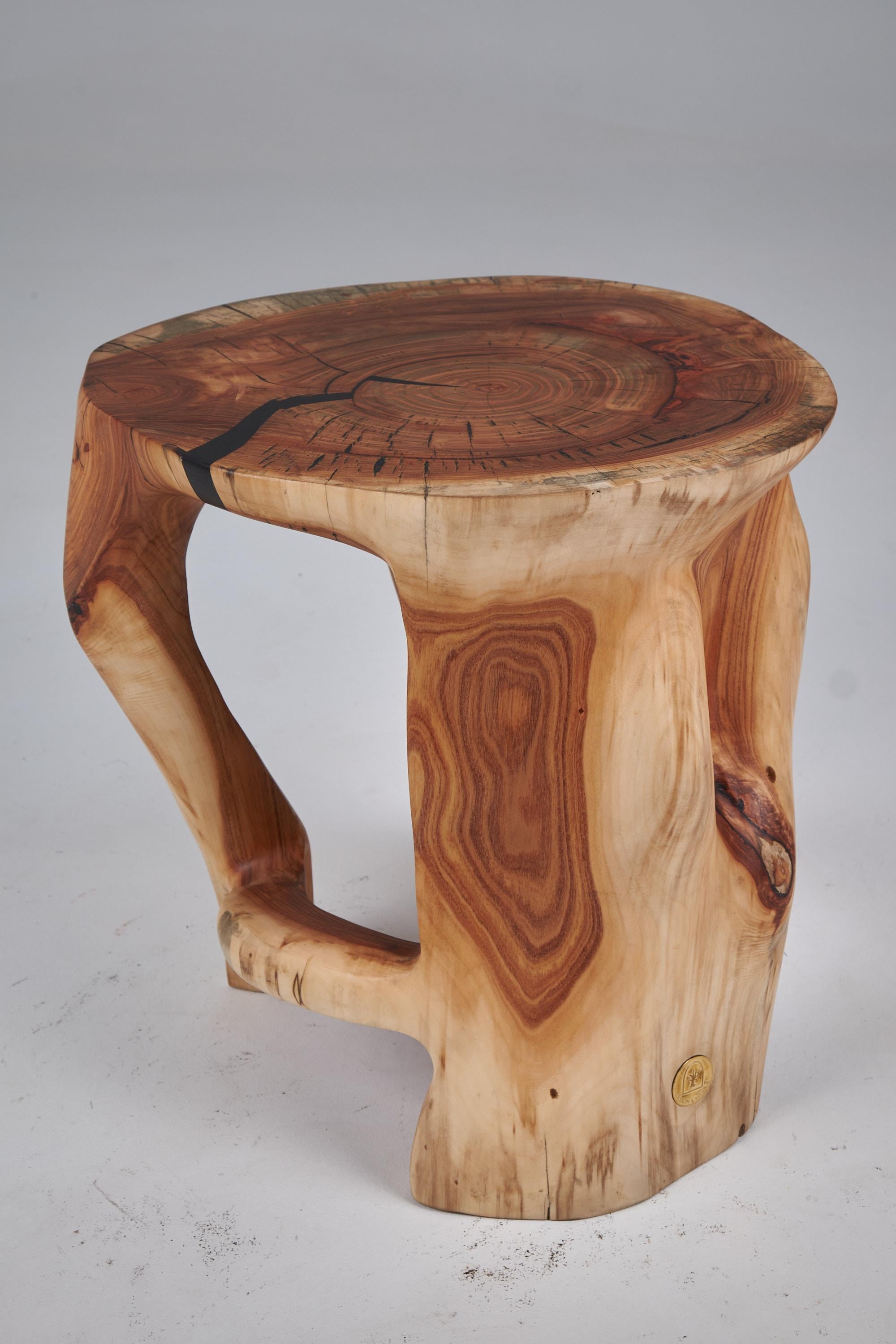 Satyrs, Mesa Auxiliar Escultórica de Madera Maciza Diseño Contemporáneo Original, Logniture en venta 7