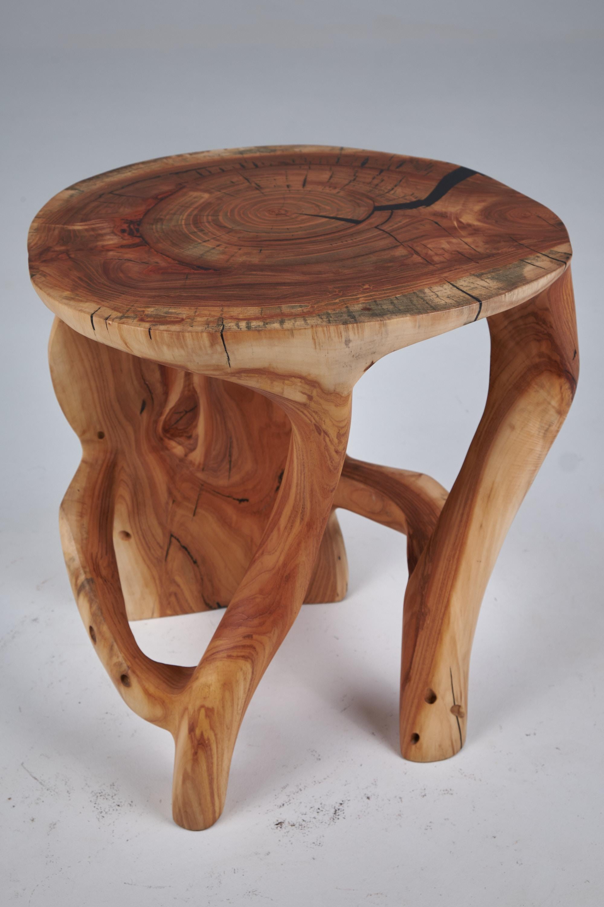 Satyrs, Mesa Auxiliar Escultórica de Madera Maciza Diseño Contemporáneo Original, Logniture Siglo XXI y contemporáneo en venta