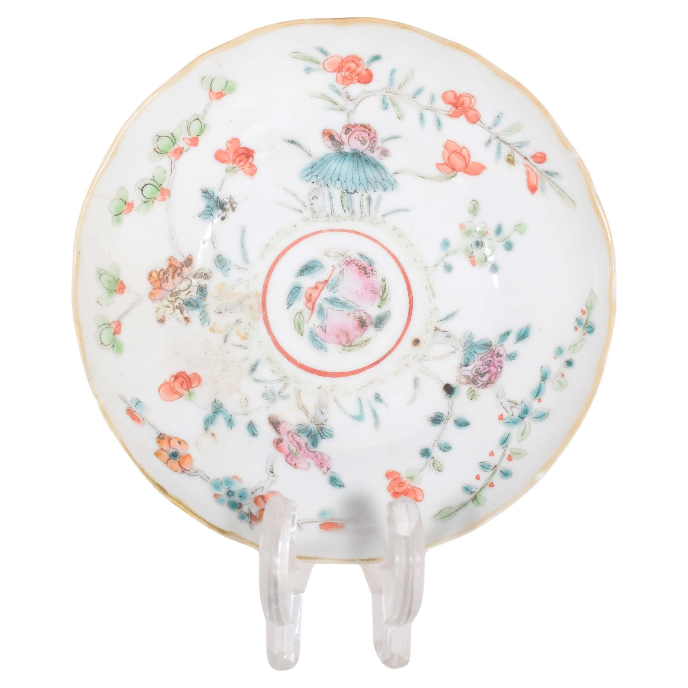 Platillo de porcelana china de exportación, dinastía Qing