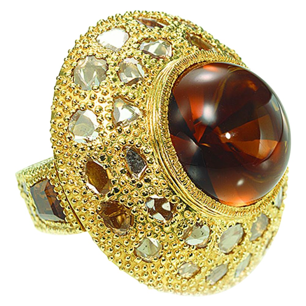 Anillo de platillo con piedra central grande de cuarzo coñac y diamantes de 3,24 quilates en venta