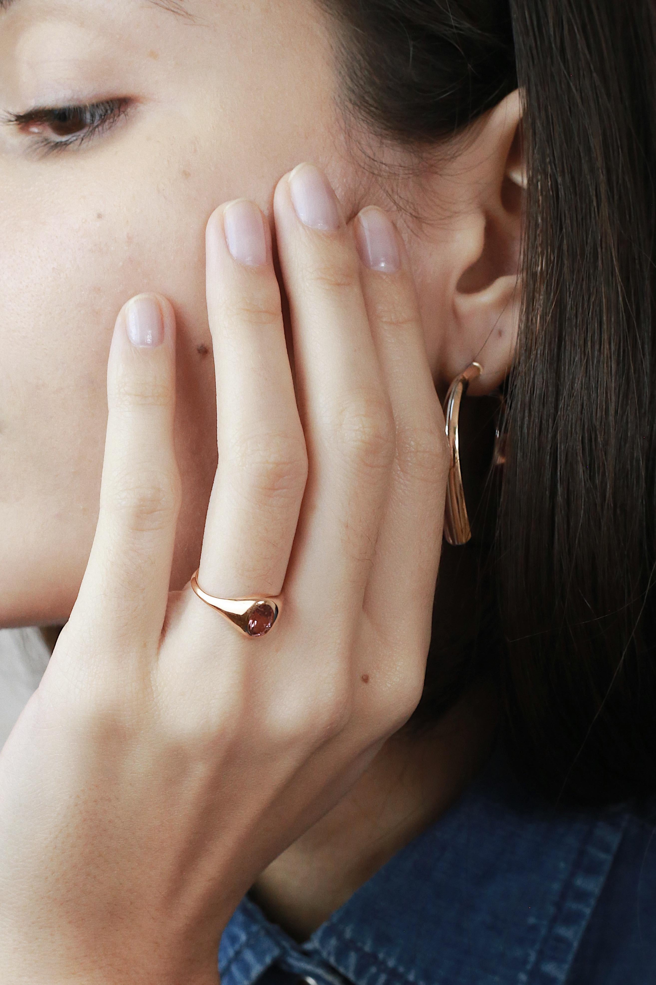 The signature ring is an everyday subtle and elegant piece.

Saudade is a word that exists only in Portuguese. It describes a deep emotional state, when you are missing someone or something, a yearning for happiness that has passed, or perhaps never