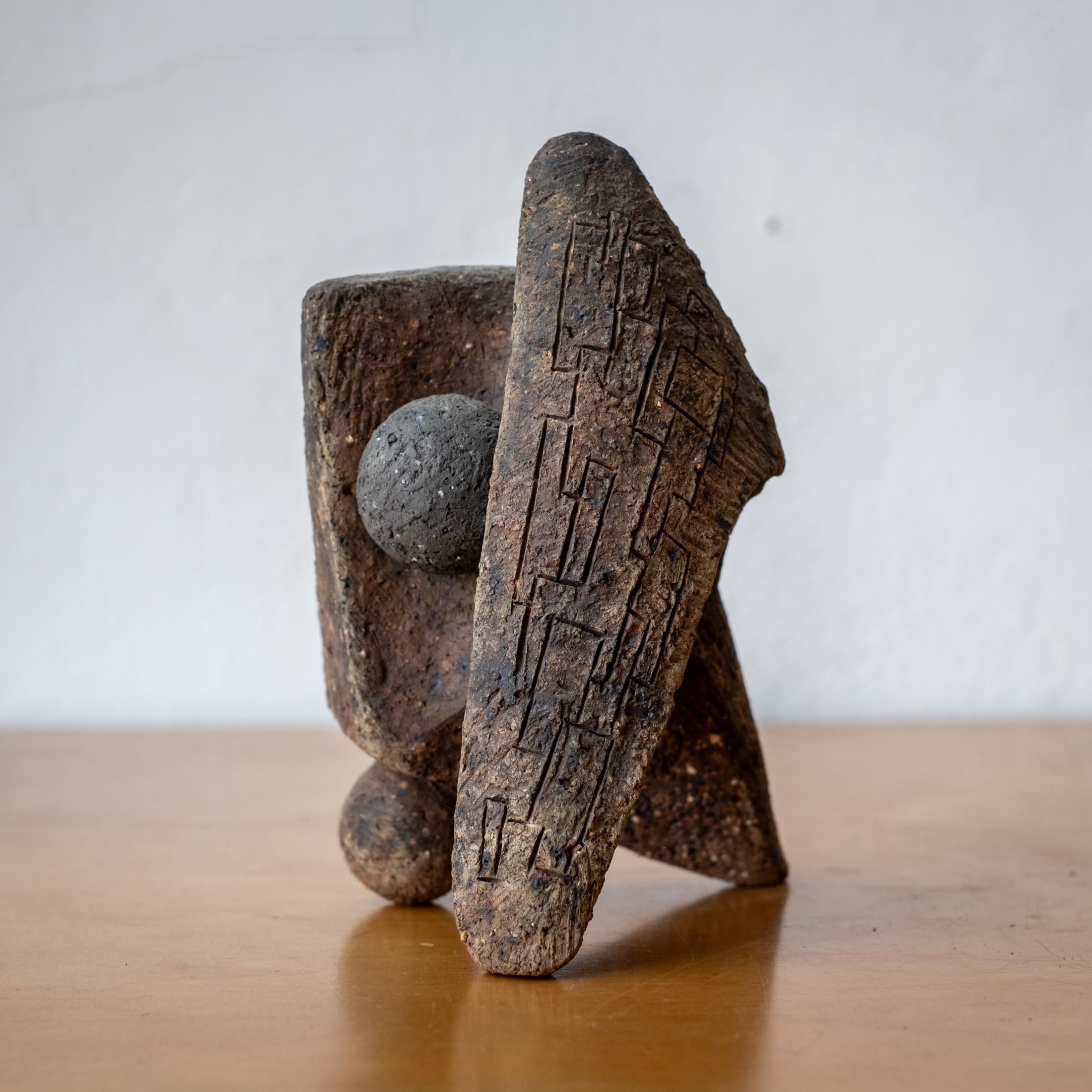 Saúl Moreno Scultura astratta modernista messicana in pietra e metallo in vendita 7