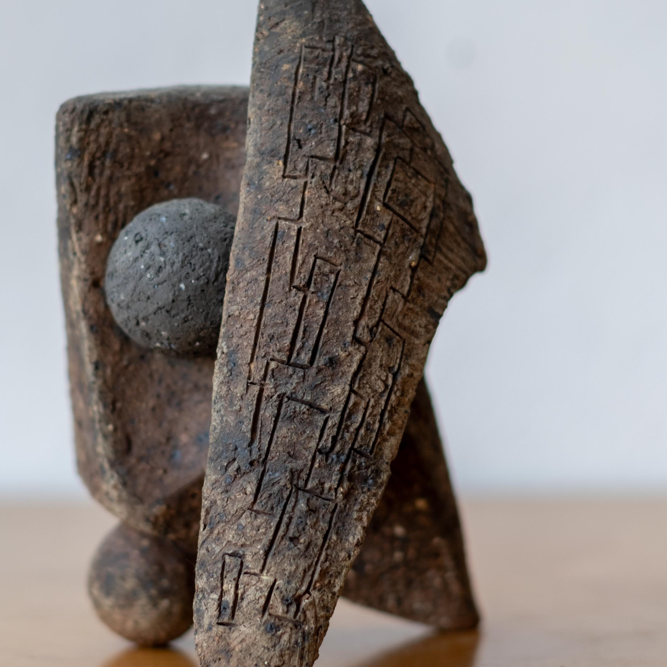 Saúl Moreno Scultura astratta modernista messicana in pietra e metallo in vendita 8