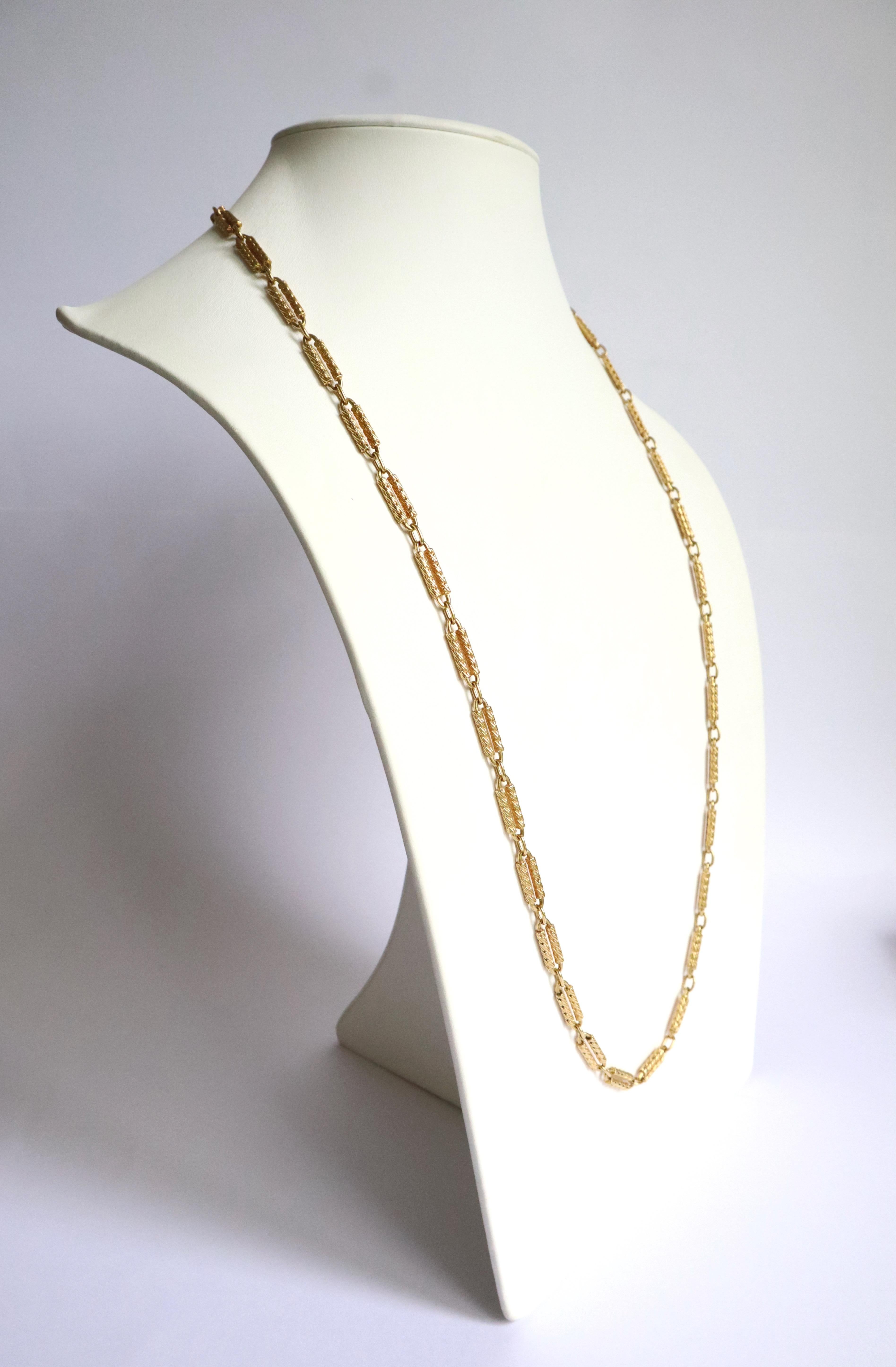 Sautoir 18 Carat Yellow Gold Long Necklace Double Rope Sticks Shape In Good Condition For Sale In Paris, FR