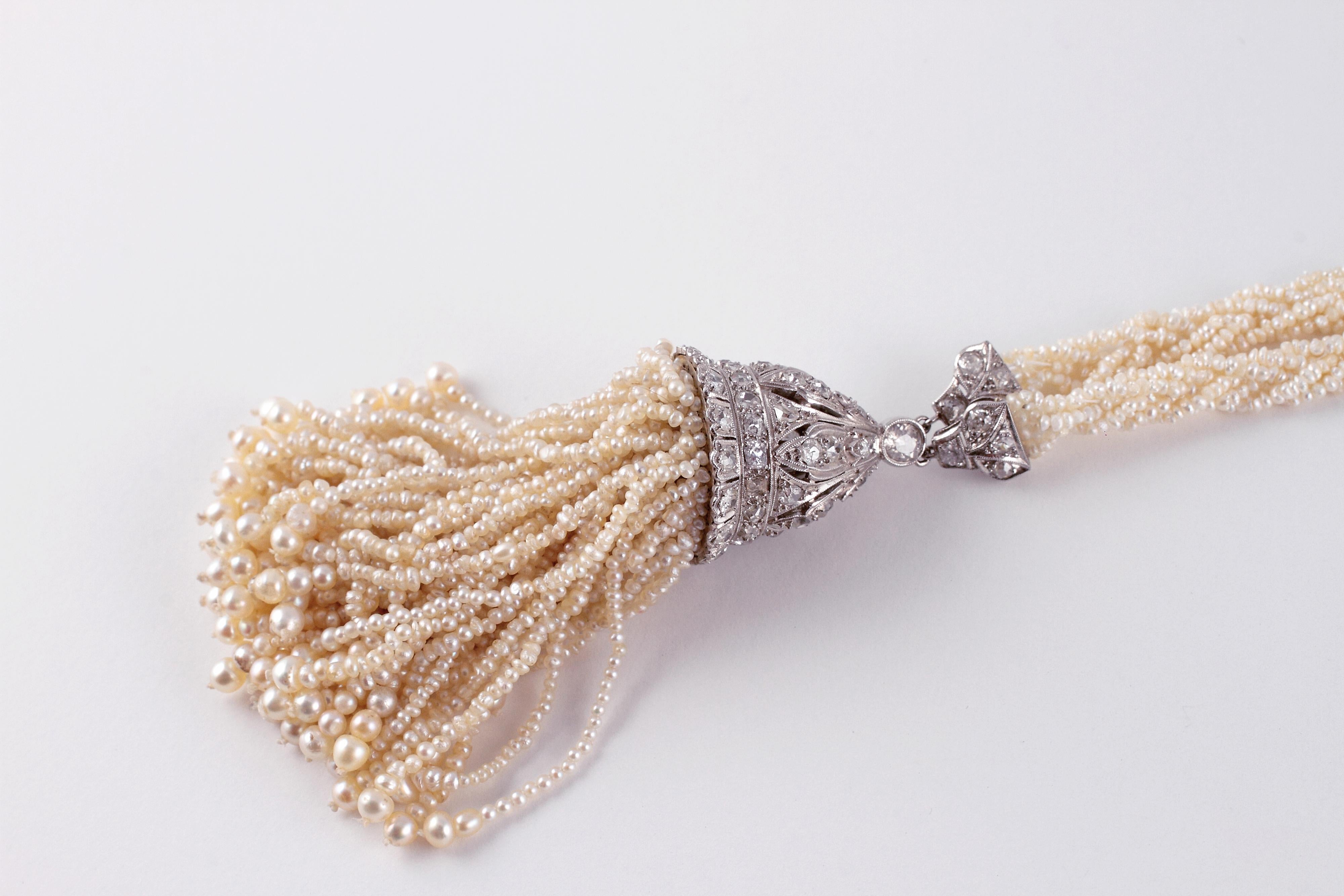 Sautoir di perle con cappuccio di diamanti di platino da 3,23 carati, 1900 circa In condizioni buone in vendita a Dallas, TX