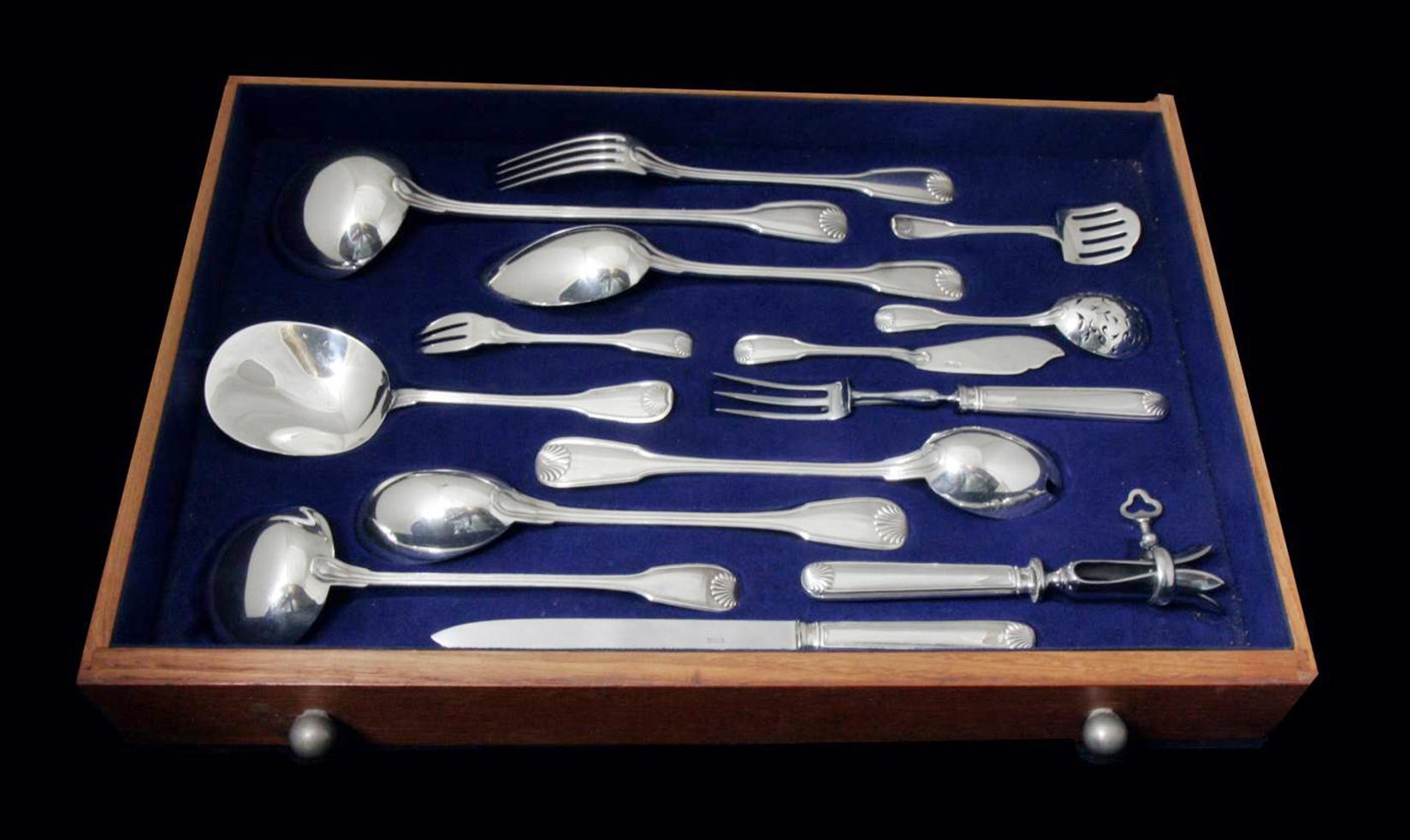 Savary - 277pc. Antique French Sterling Silver Flatware Set, 26 Serving Pieces. For Sale 13