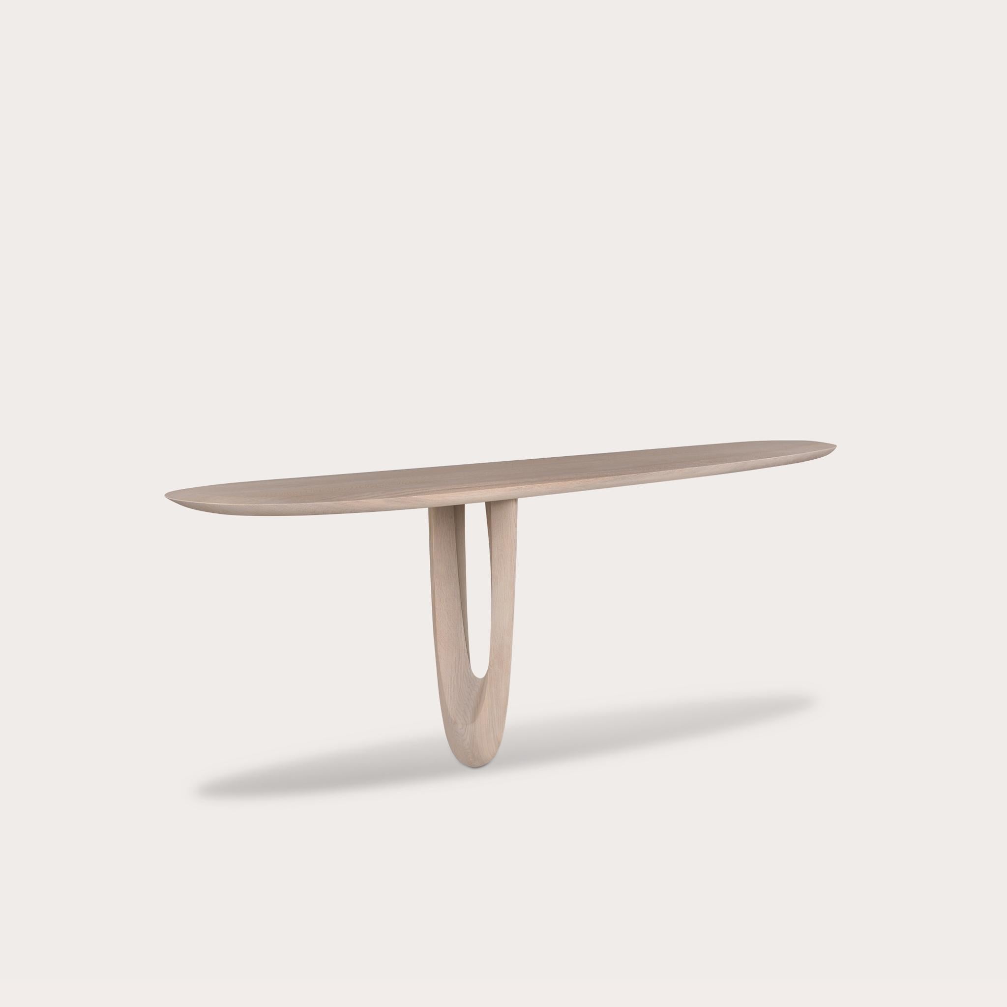 Savignyplatz Console by Sebastian Herkner in Solid Oak Wood In New Condition For Sale In Toronto, ON