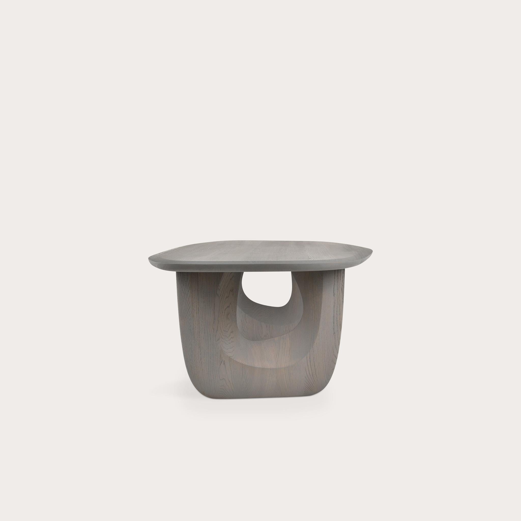 Contemporary Savignyplatz Dining Table by Sebastian Herkner in Solid Oak Wood For Sale