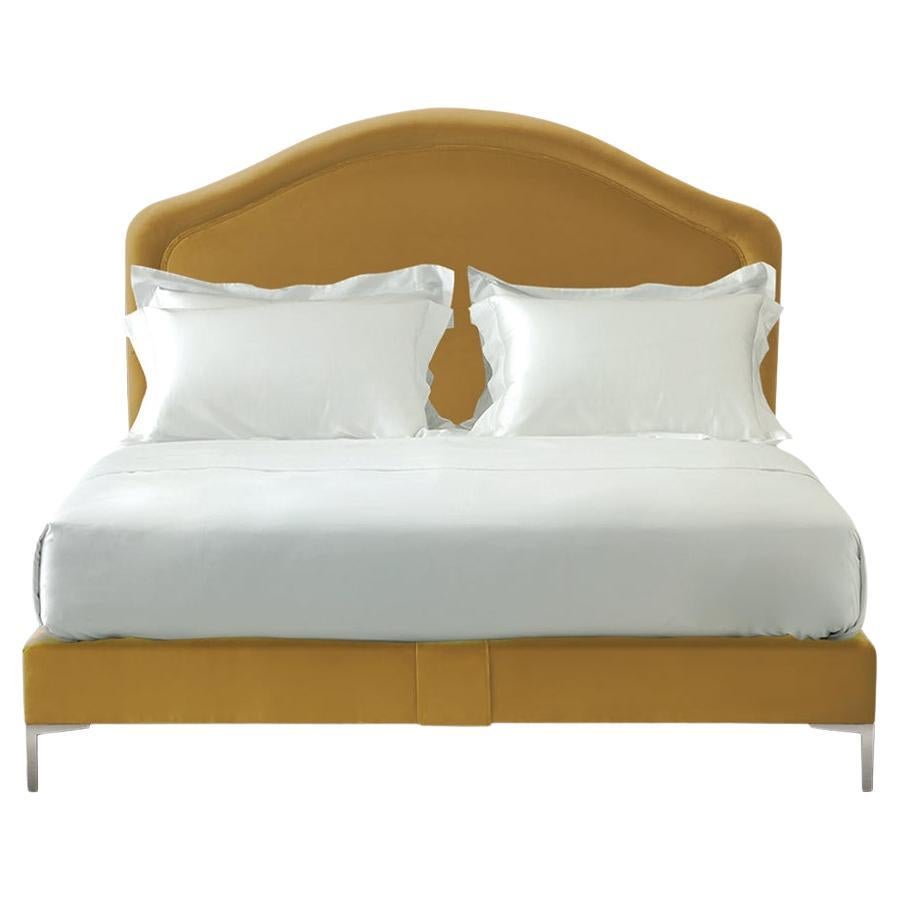 Savoir Cassie & Nº5 Bed Set, Handmade in Wales, US Queen Size For Sale