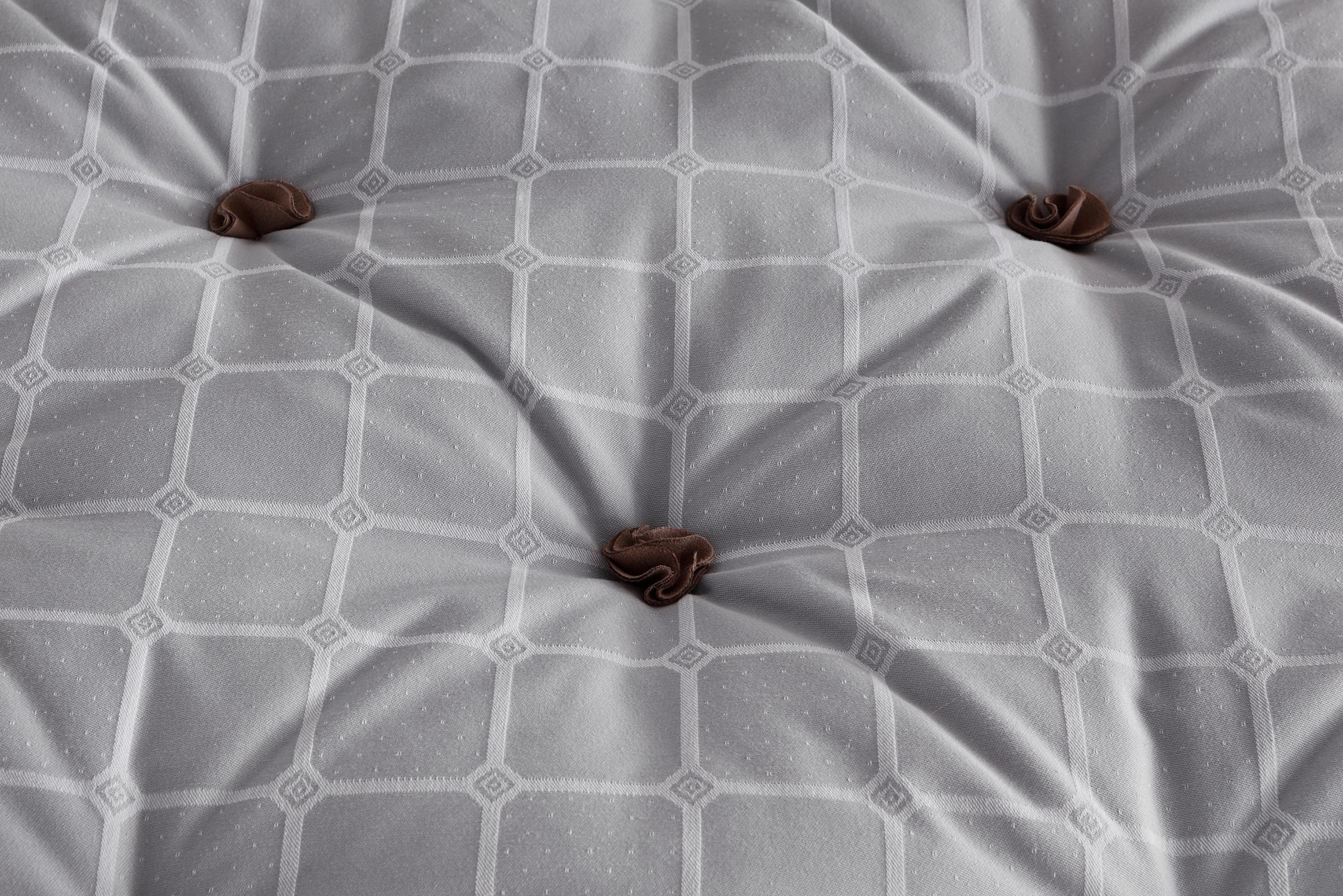 Cotton Savoir Felix Linen Headboard & Nº4v Vegan Bed Set, California King Size For Sale