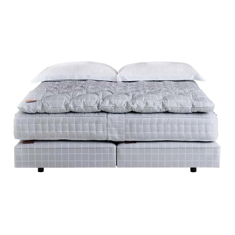 Savoir Nº3 Bed Set, the Superior 'King Size' For Sale