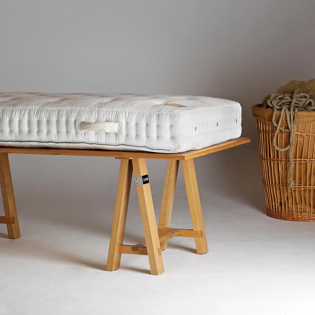 Savoir Traditional State Kopfteil & Nº1 Bettset, auf Bestellung gefertigt, US King Size im Angebot 1