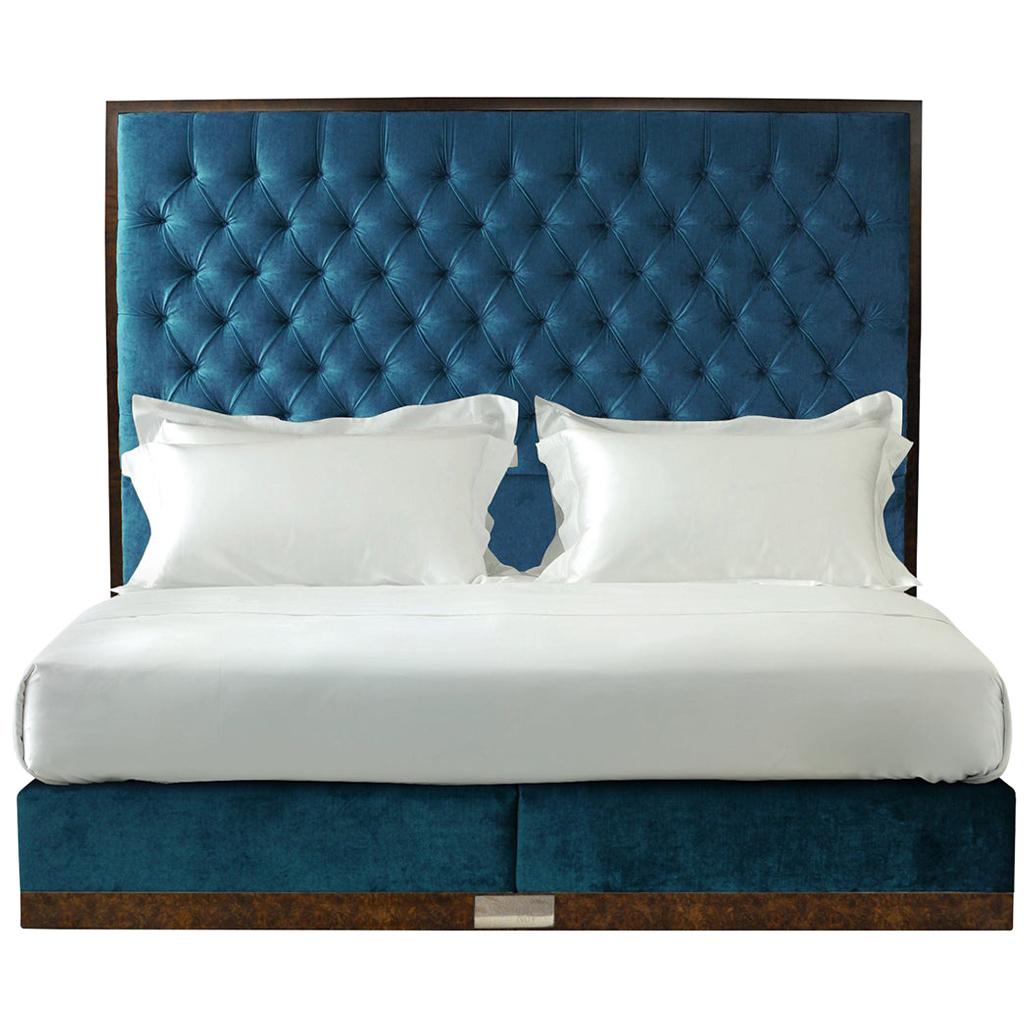 Savoir Traditional State Headboard & Nº1 Bed Set, Made to Order, US King Size For Sale