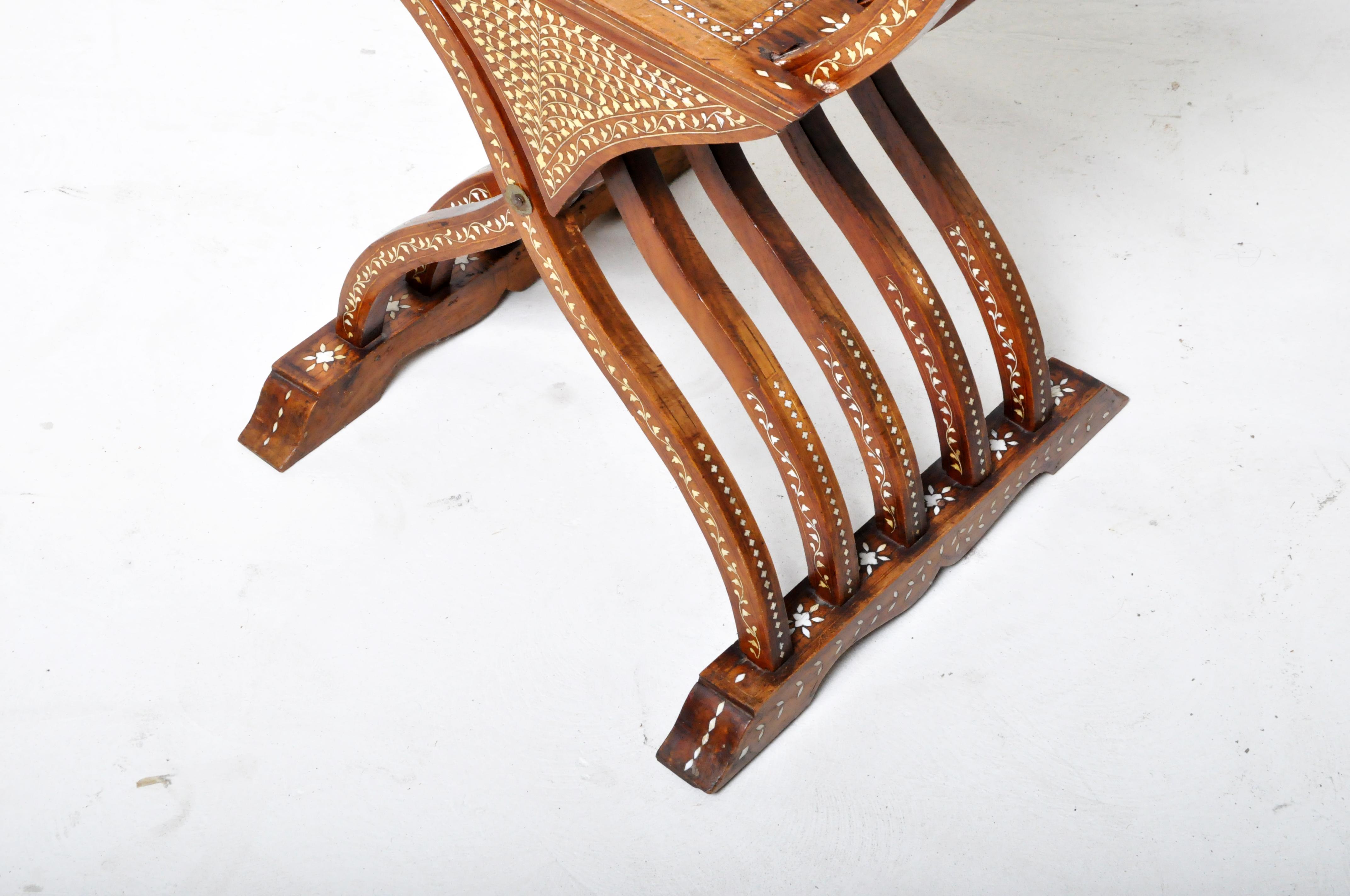 Savonarola Chair 14