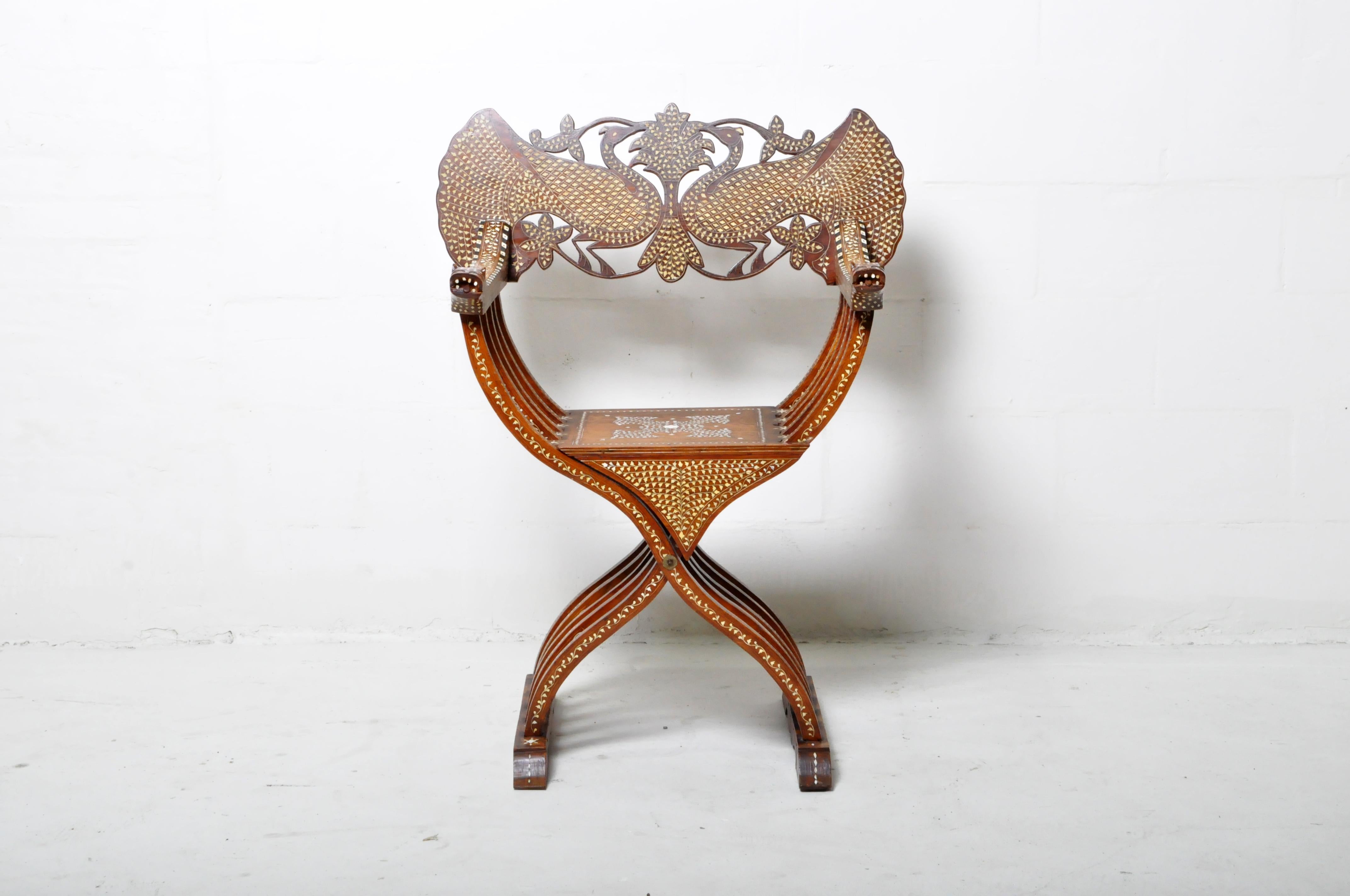Savonarola Chair 1