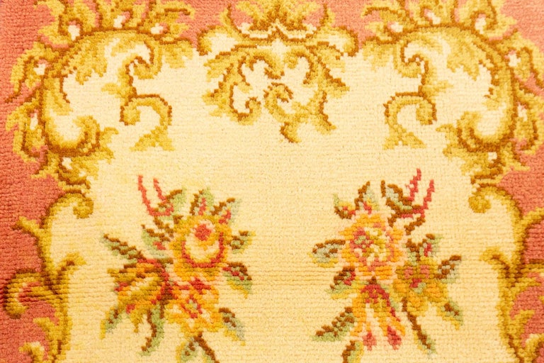 Salmon Color Rug Savonnerie Rug Vintage Mid-century Light Salmon Color For Sale at 1stDibs