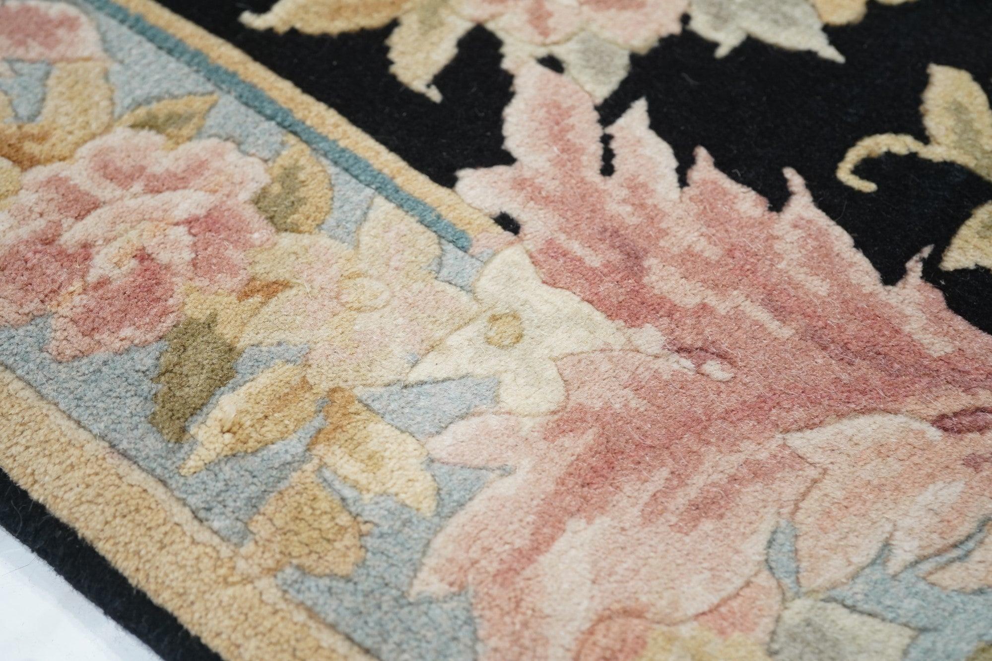 Francese Savonnerie Runner 2'6'' x 10'0'' in vendita