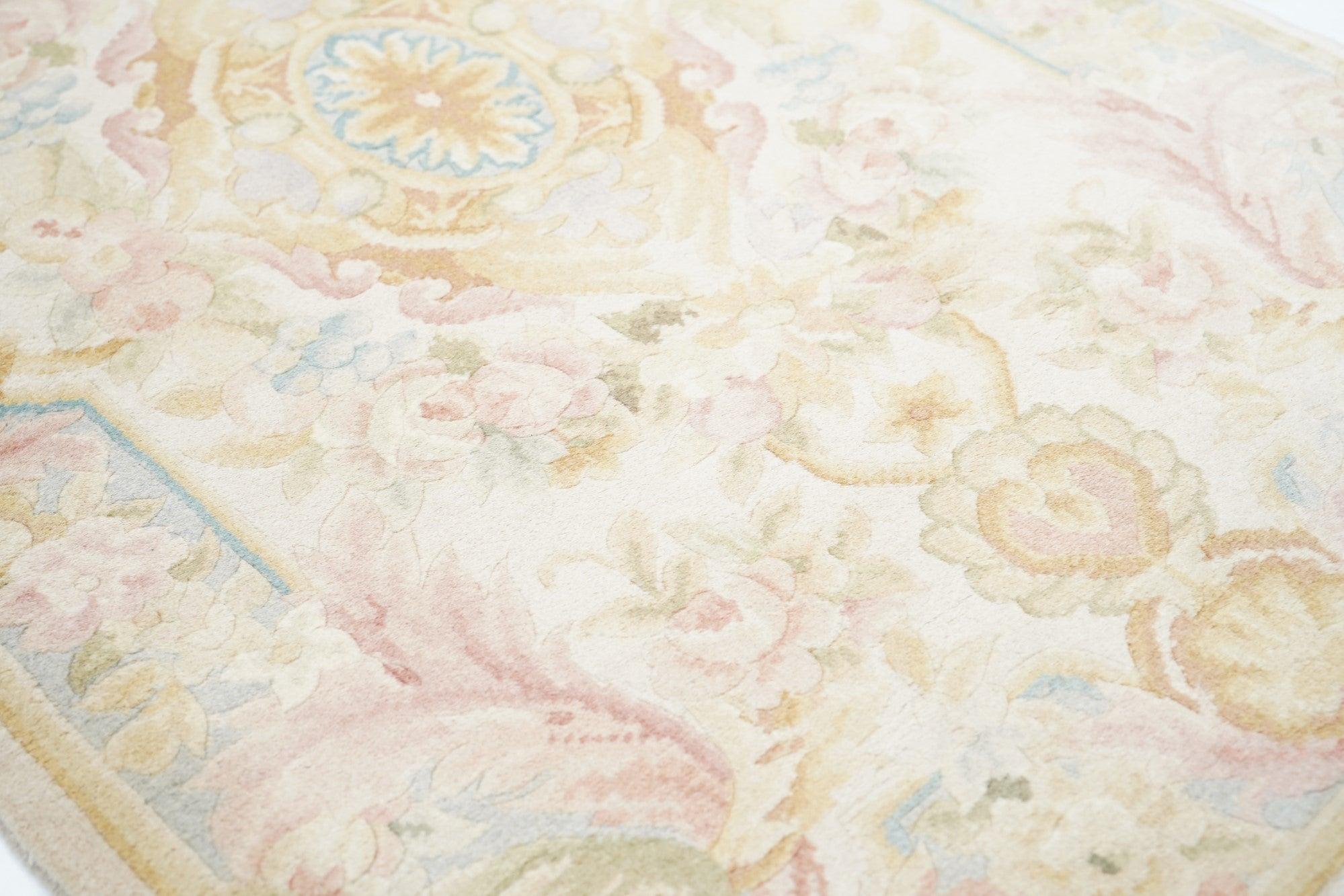 Savonnerie Runner 2'6'' x 8'0'' In condizioni Nuovo in vendita a New York, NY
