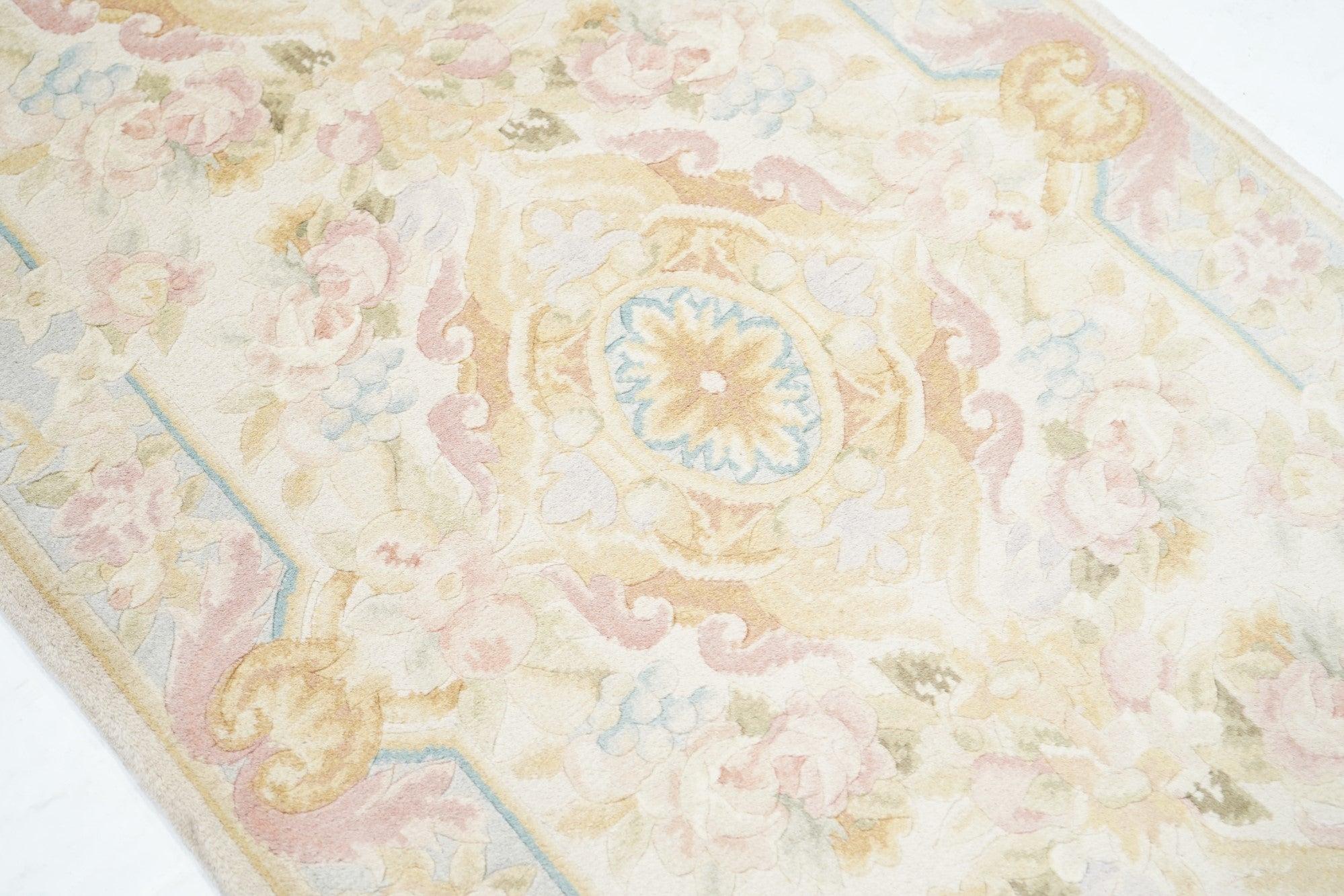 XXI secolo e contemporaneo Savonnerie Runner 2'6'' x 8'0'' in vendita