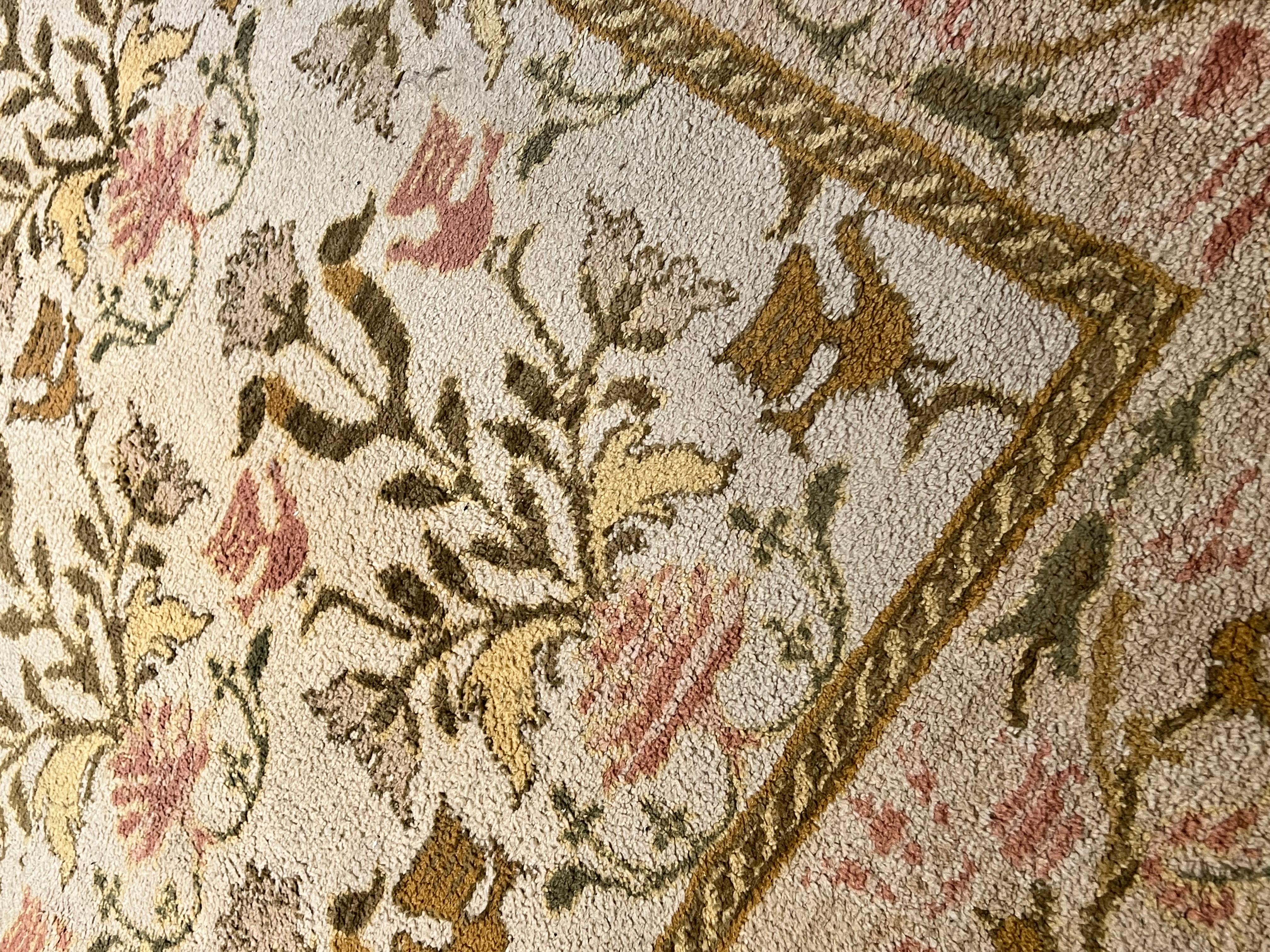 Hand-Knotted Savonnerie Square Carpet Spain Early 20th Century For Sale