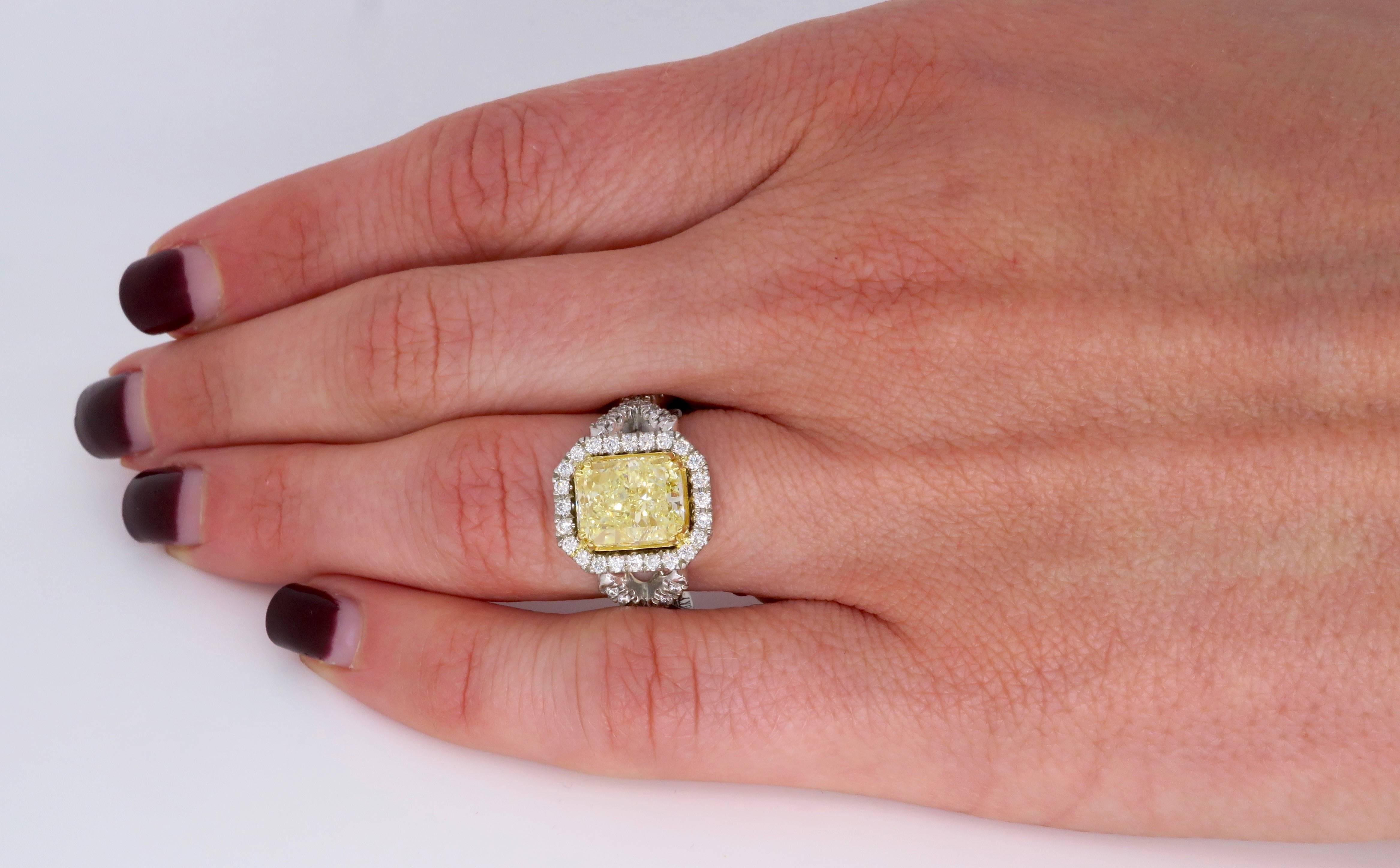 yellow and white diamond ring