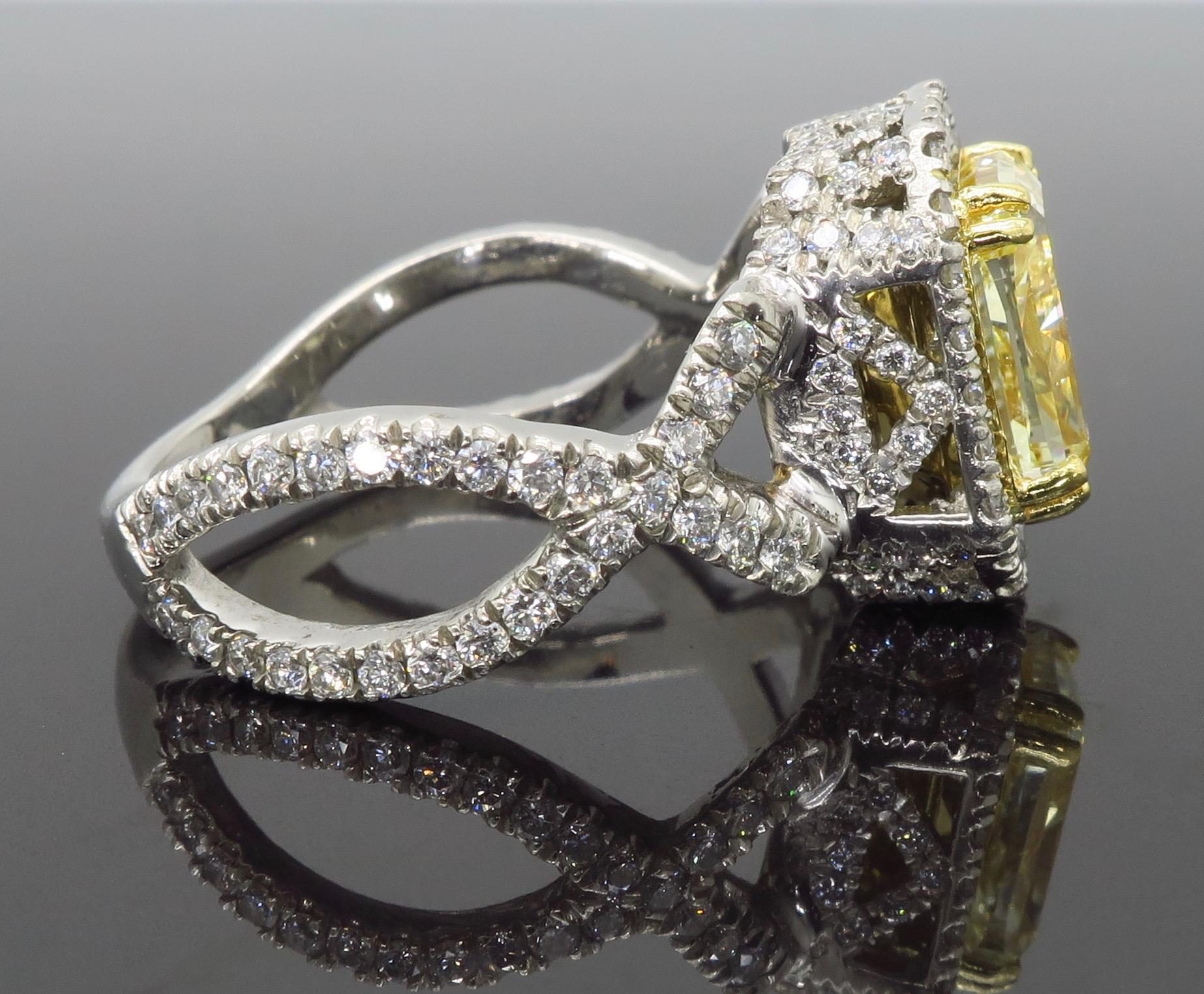 Savransky GIA Certified 3.38 Carat Yellow Diamond & White Diamond Platinum Ring 6