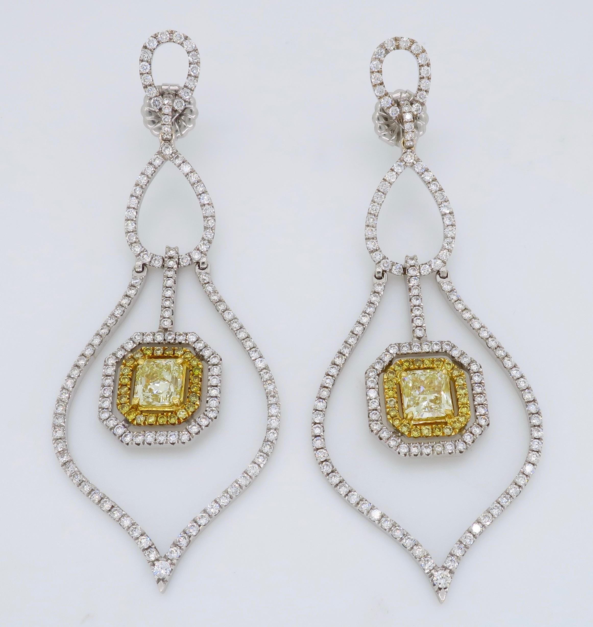 Savransky GIA Certified Diamond and White Gold Chandelier Dangle Earrings 3