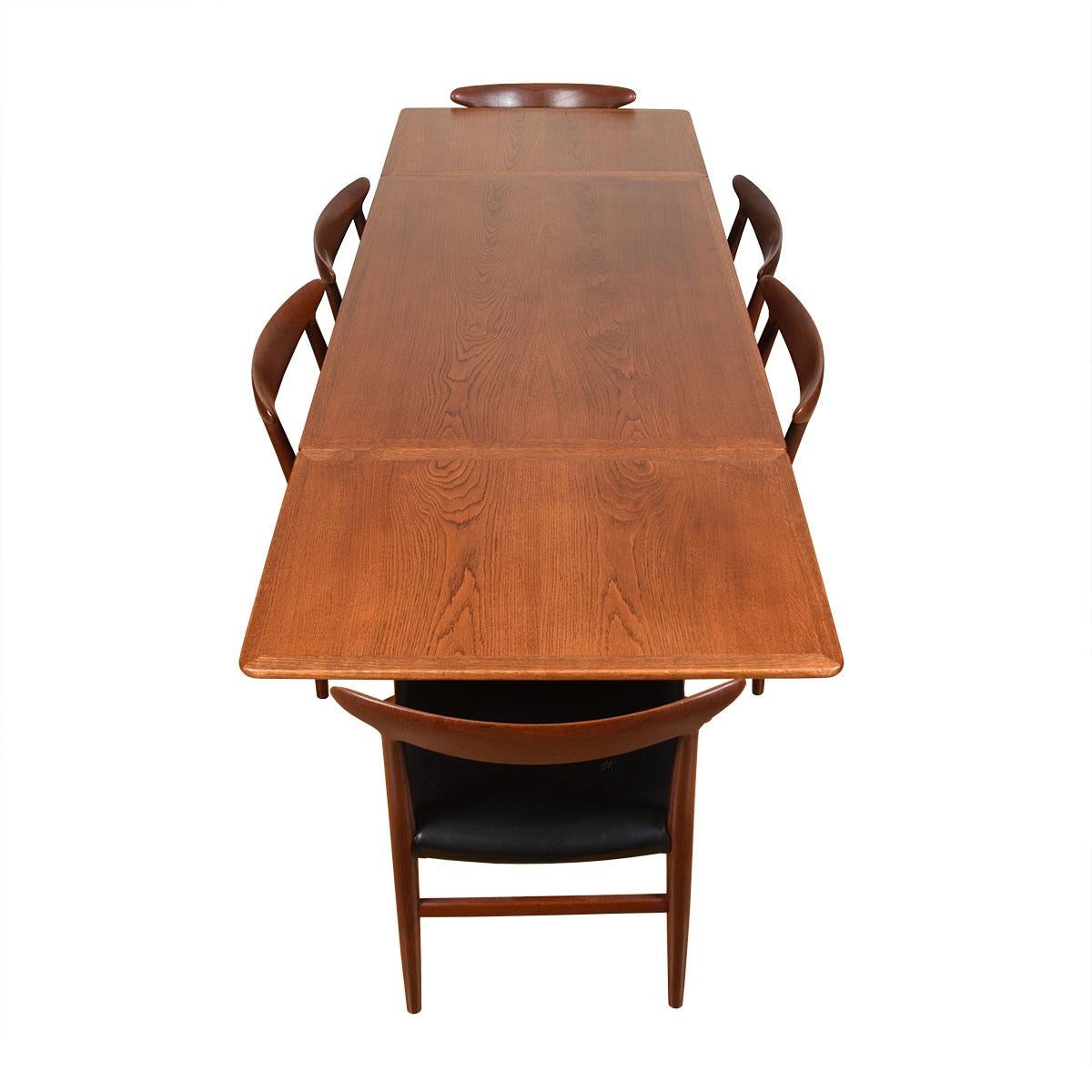 “Saw Horse” Extendable Dining Table in Oak by Hans Wegner, 1950s For Sale 2