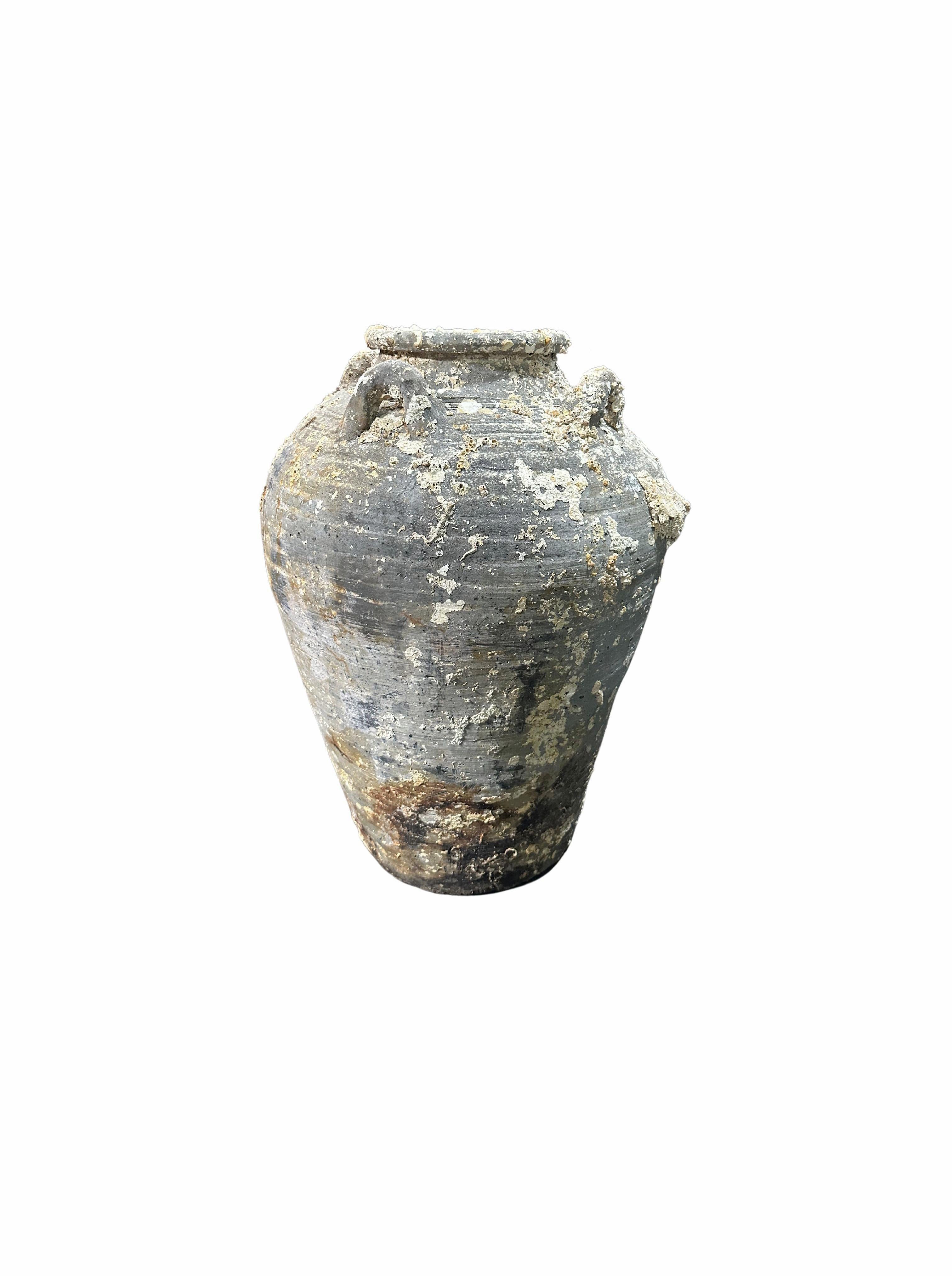Sawankhalok Ship Wreck Jar from the Kingdom of Sukhothai, Thailand, 16th Century For Sale 2