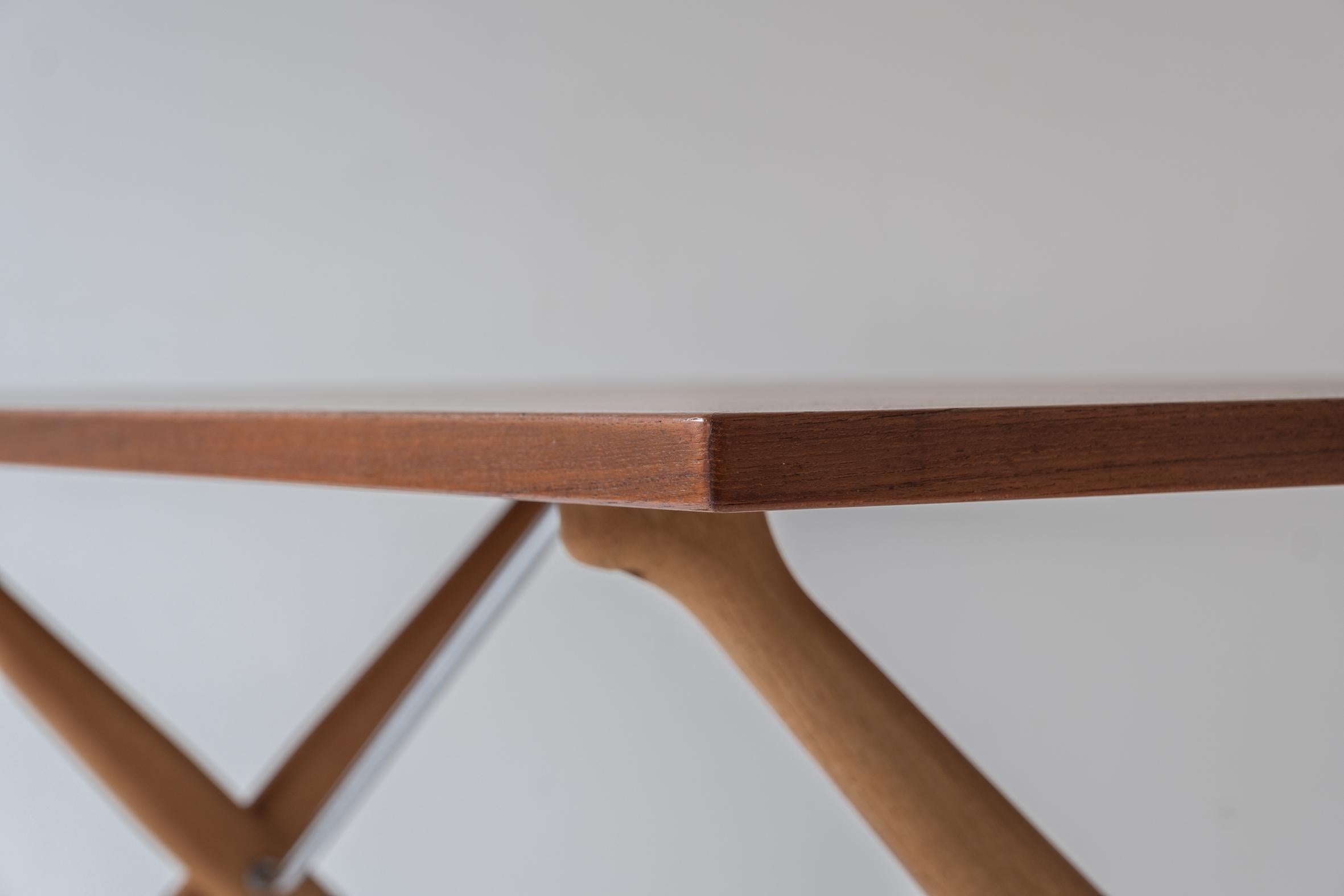 Sawbuck or AT 303 dining table by Hans Wegner for Andreas Tuck, Denmark 1950s 5