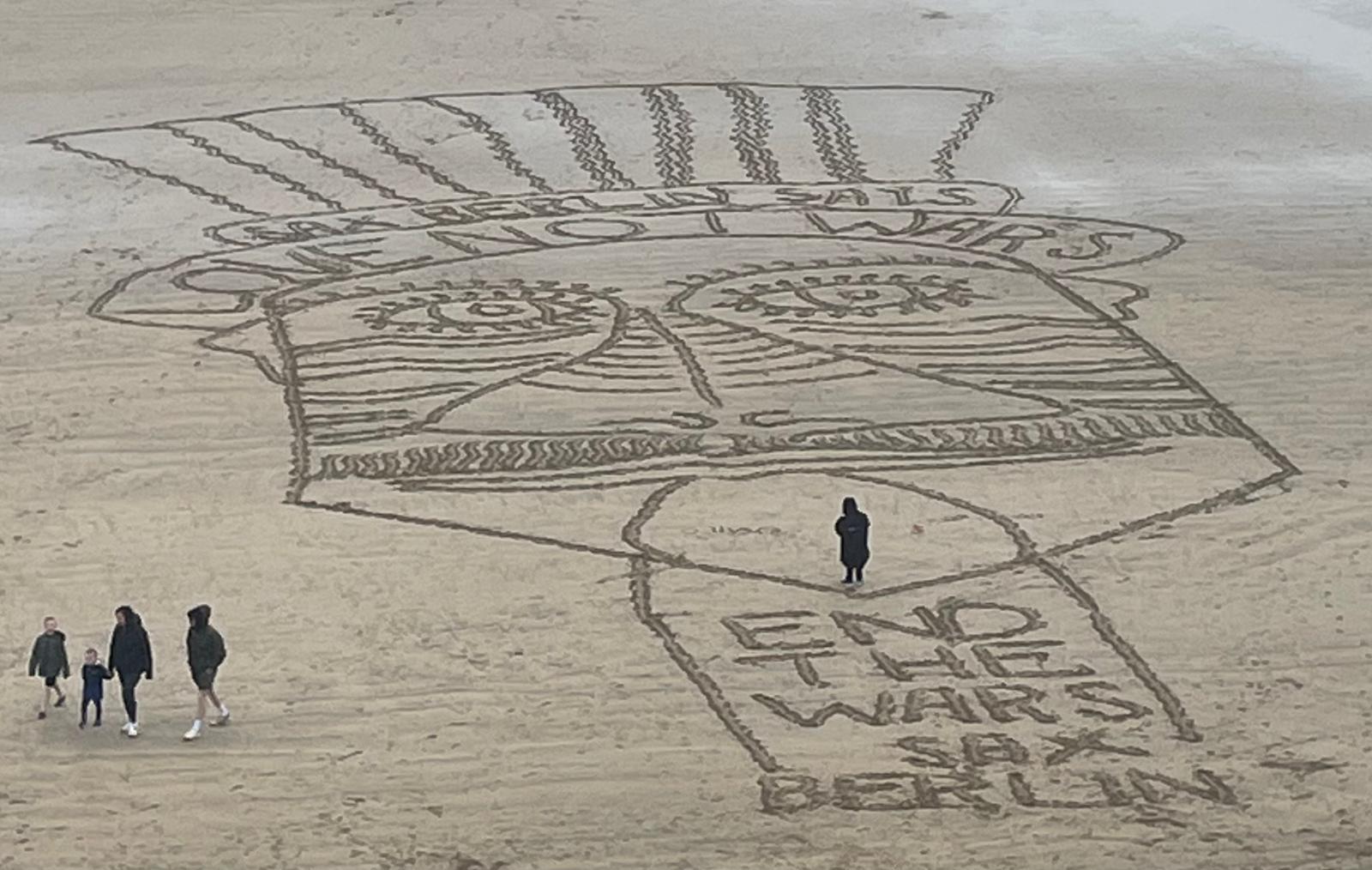 Neo-Expressionism has a justified place in the art pantheon and is currently experiencing a revival on both sides of the Atlantic. The human condition is laid out in this piece which is inspired by Sax’s Sand Art on the wild Atlantic coast beaches