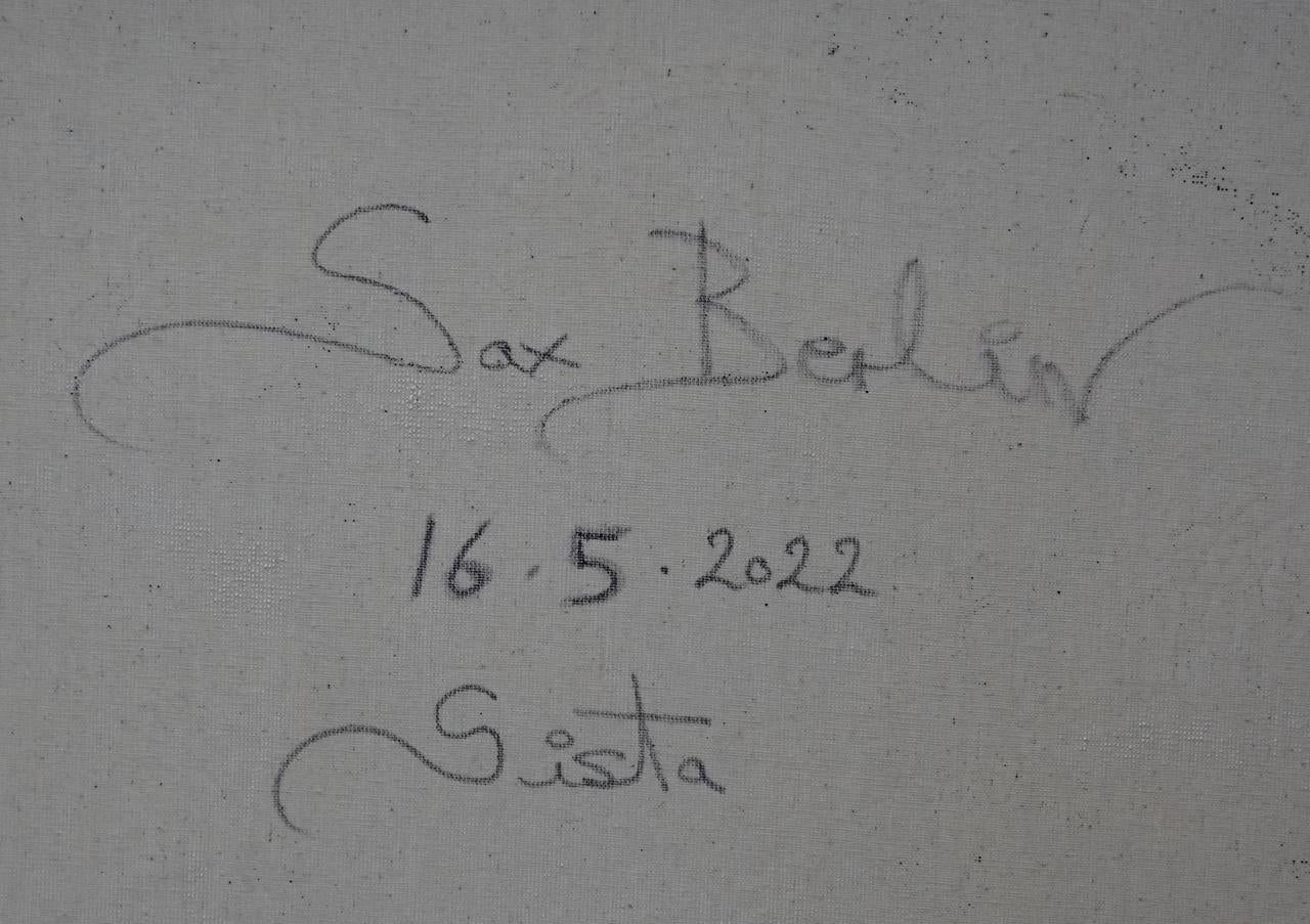 Esta pieza realza las icónicas pinturas de Berlín de los Ángeles de la Guarda. Es evidente que esta Sista tiene un carácter fuerte y es fácil ver en ella cómo Berlín forjó una conexión con el movimiento, a veces controvertido, mientras vivía en