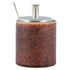 Tarro de cerámica para mostaza Saxbo con tapa y cuchara de plata de ley