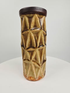 Vase géométrique en grès « Saxbo Denmark » de Leon Galetto