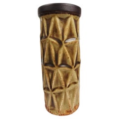 Vase géométrique en grès « Saxbo Denmark » de Leon Galetto
