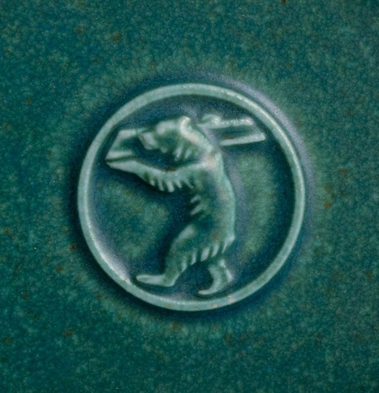 Danish Saxbo, Denmark. Small ceramic bowl featuring a motif of a standing bear. For Sale