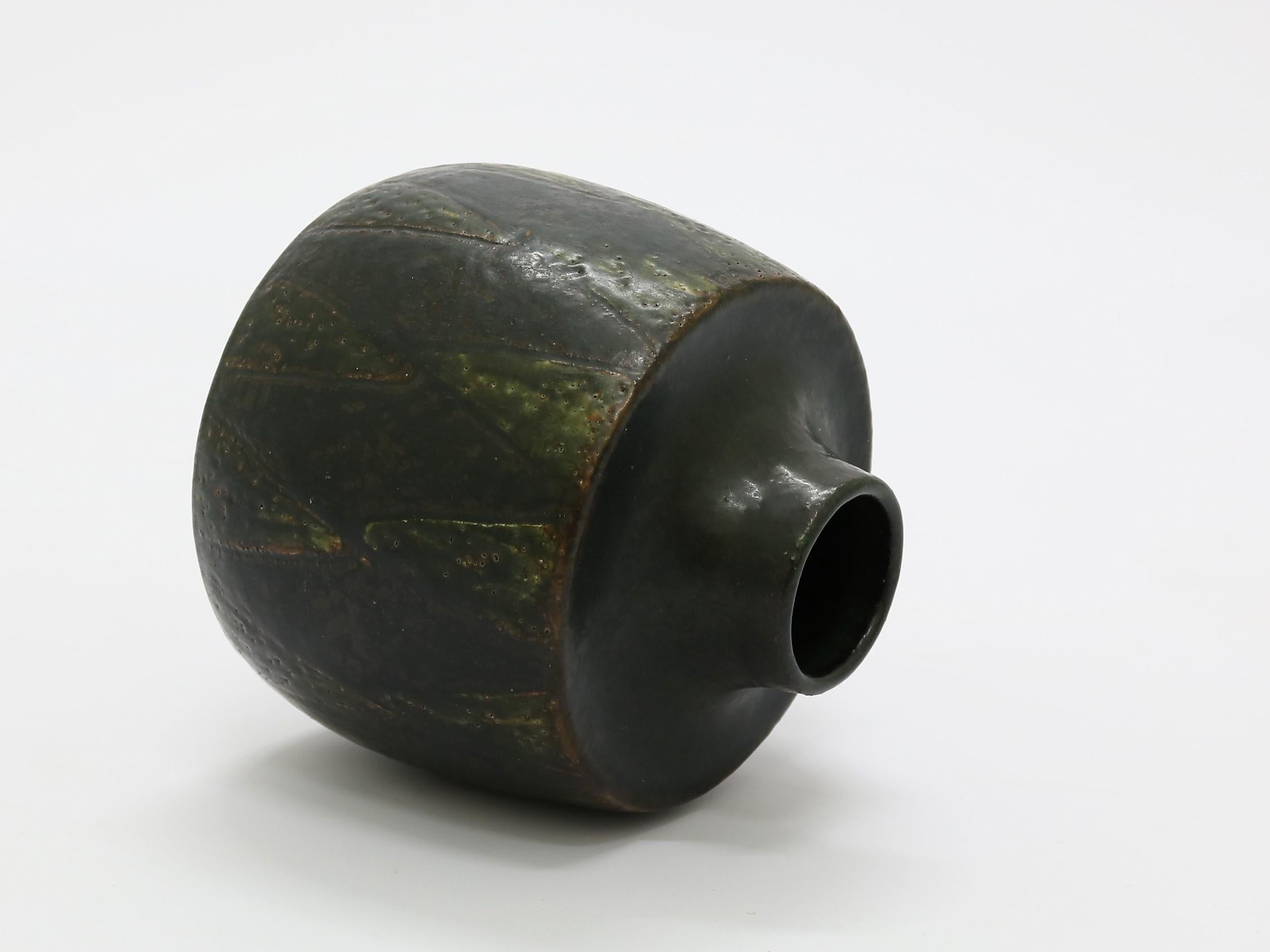 Scandinavian Modern Saxbo Stoneware Vase by Eva Staehr Nielsen, Denmark, 1960s