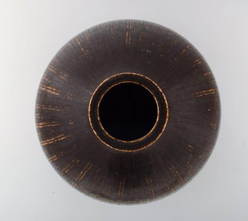 Saxbo, Very Large and Rare Teardrop Shaped Vase with Vertical Fluted Pattern In Excellent Condition In Copenhagen, DK