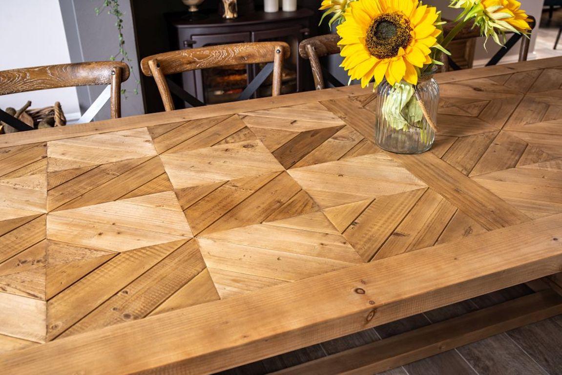 Saxton Reclaimed Pine Dining Table, 20th Century For Sale 7