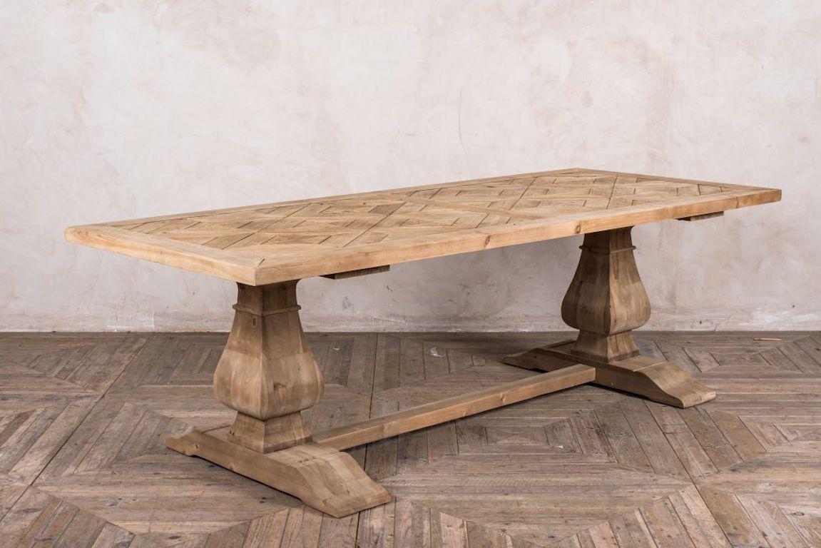 Saxton Reclaimed Pine Dining Table, 20th Century For Sale 10