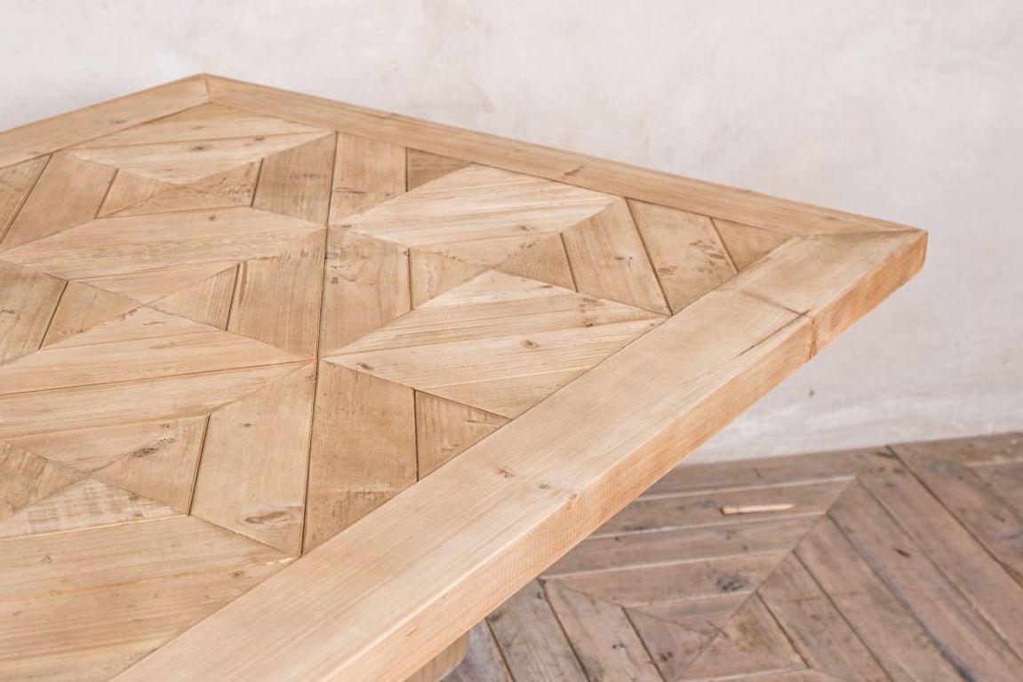 Saxton Reclaimed Pine Dining Table, 20th Century For Sale 1