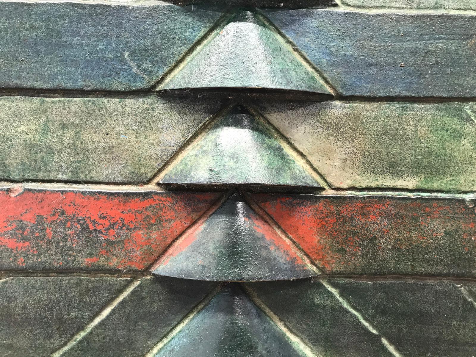 Triangles - Or Abstract Sculpture par Sayed Haider Raza