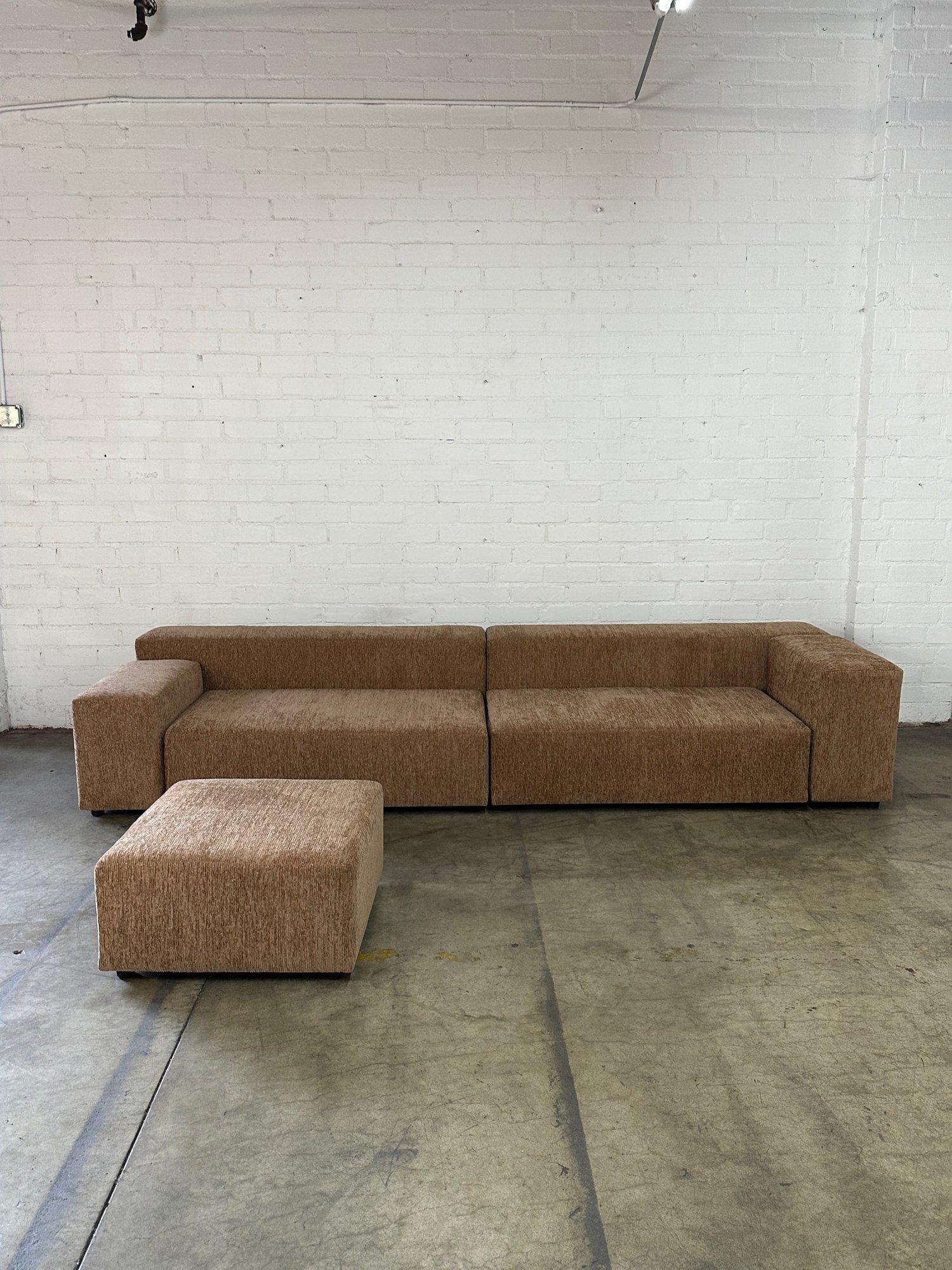 Sayulita Modular Sofa - Made to Order For Sale 9