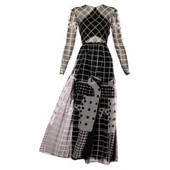 Robe à découpes en soie Saz par Surjit & Adarsh Gill, années 1970