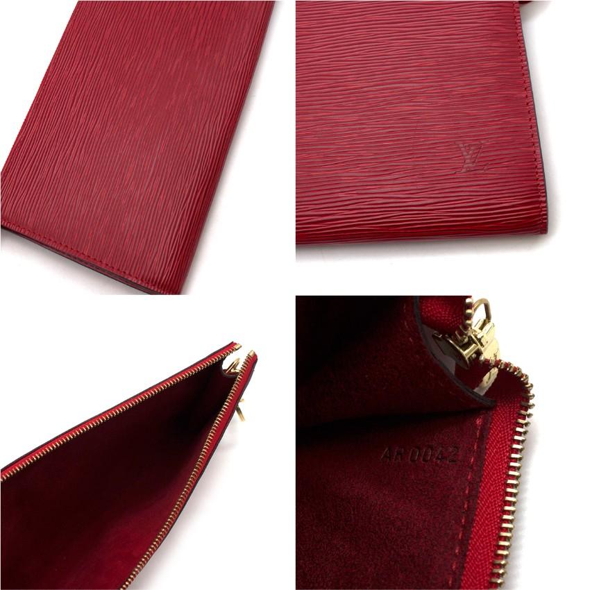Louis Vuitton Epi Leather Shoulder Bag For Sale 5