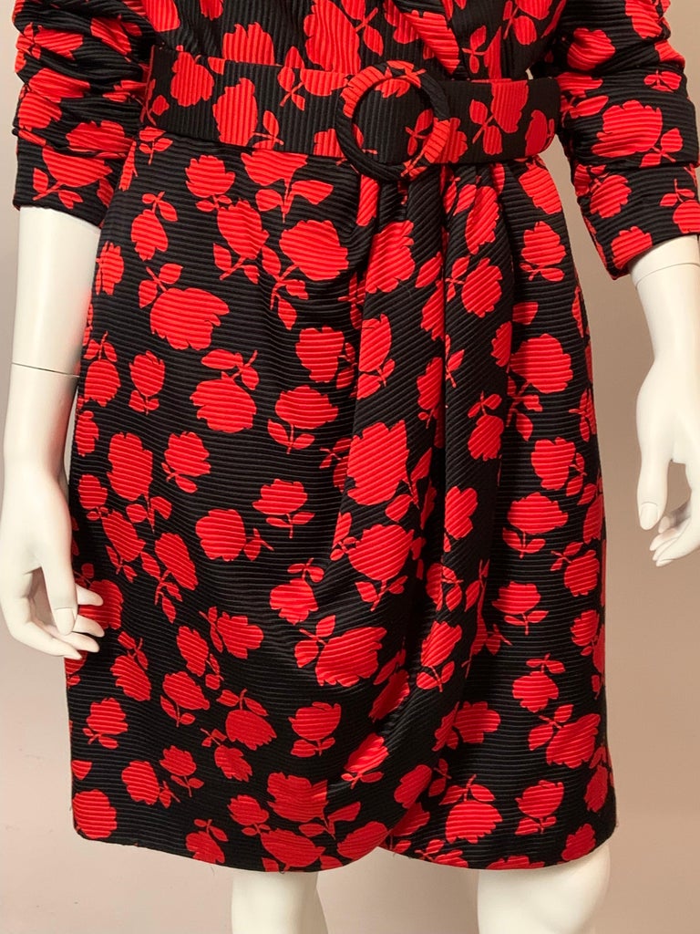 Women's Scaasi Boutique Red Roses on Black Silk Faille Off the Shoulder Cocktail Dress For Sale