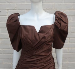 Scaasi Braunes Cocktailkleid aus Taft, 1980er Jahre
