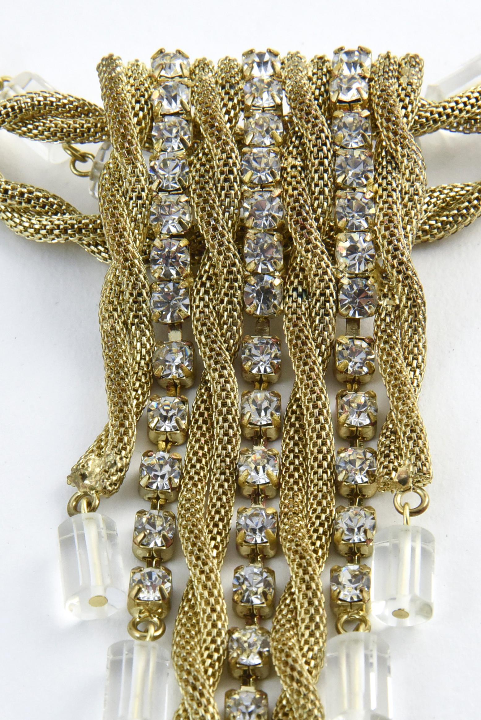 Scaasi Red Carpet Collana con nappe in oro e lucite in vendita 5
