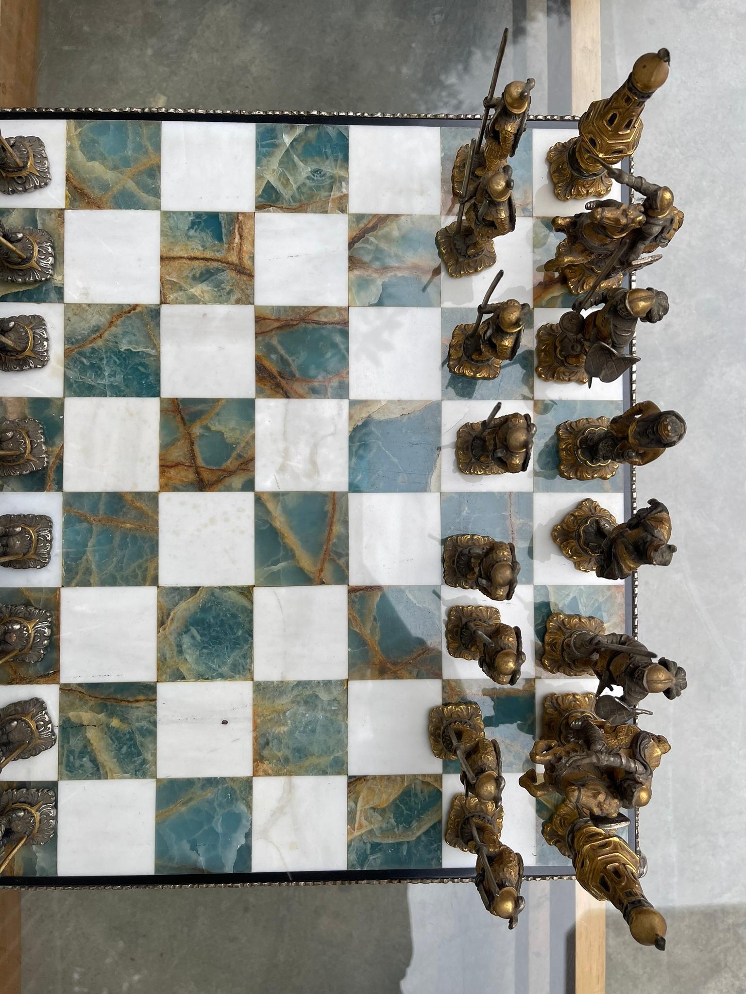 Scacchiera Giuseppe Vasari Bronzo Dorato Argentato XX Secolo in vendita 5